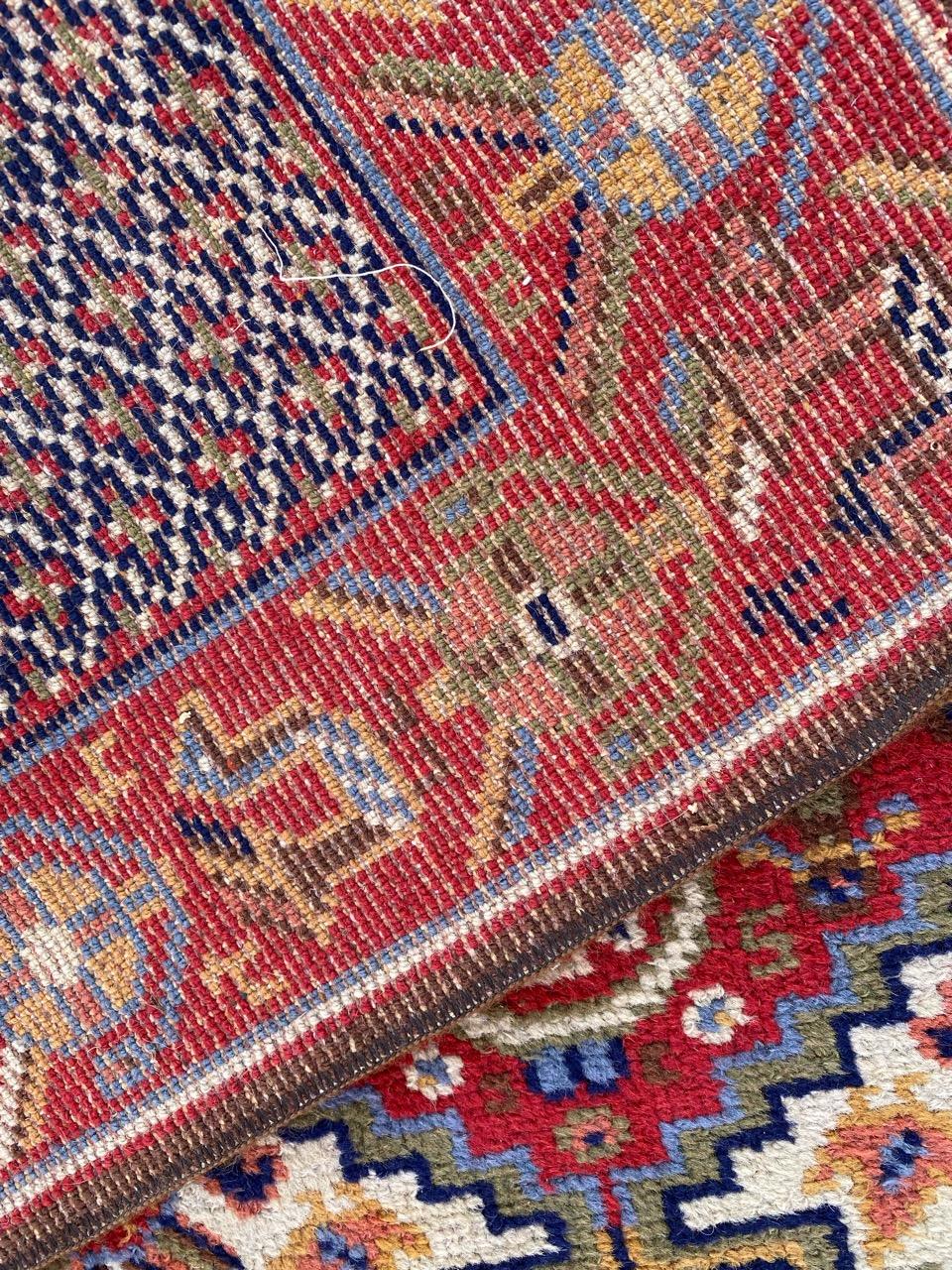 Bobyrug’s Pretty vintage Shiraz style french knotted rug For Sale 12