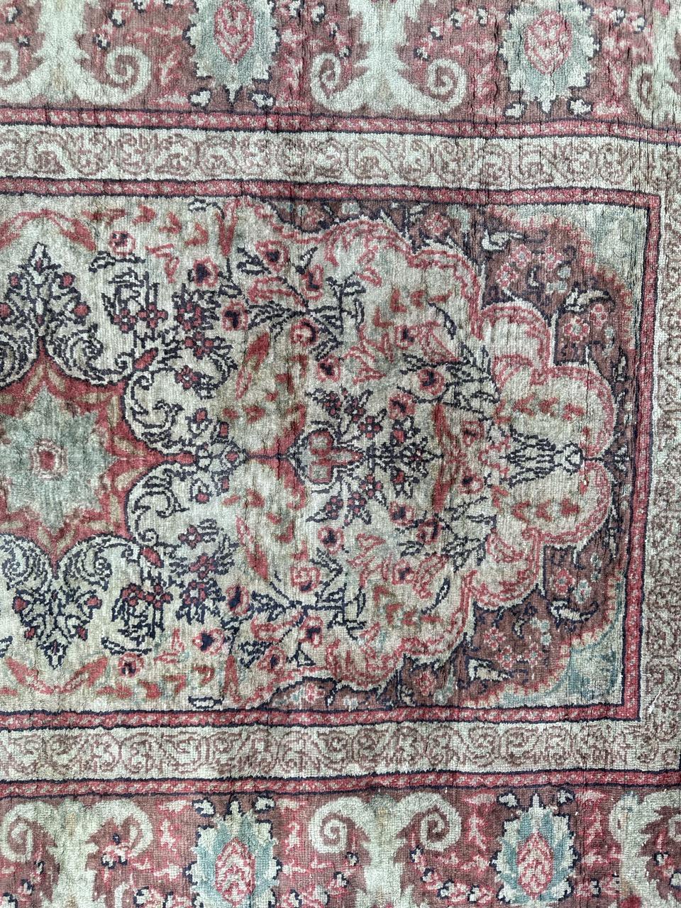 Bobyrug’s Pretty vintage silk Turkish Kayseri rug  In Good Condition For Sale In Saint Ouen, FR