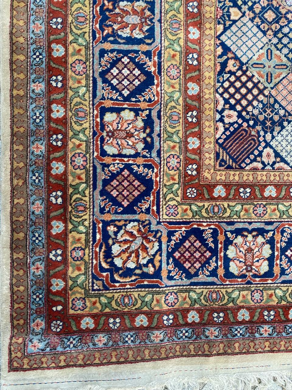 Bobyrugs hübscher transsilvanischer Vintage-Teppich (Tabriz) im Angebot