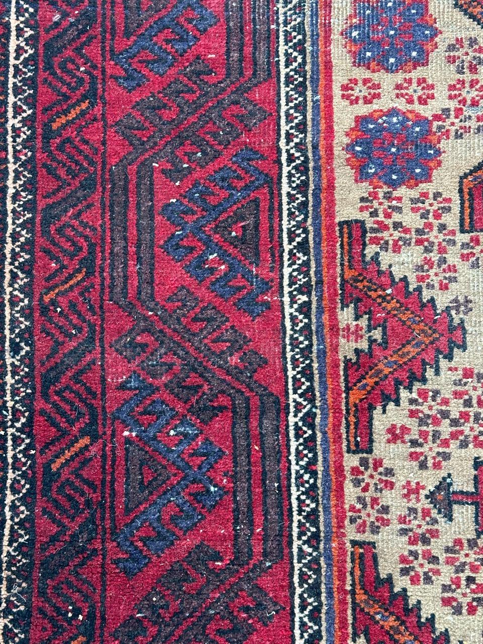 Pretty vintage tribal Baluch rug For Sale 4