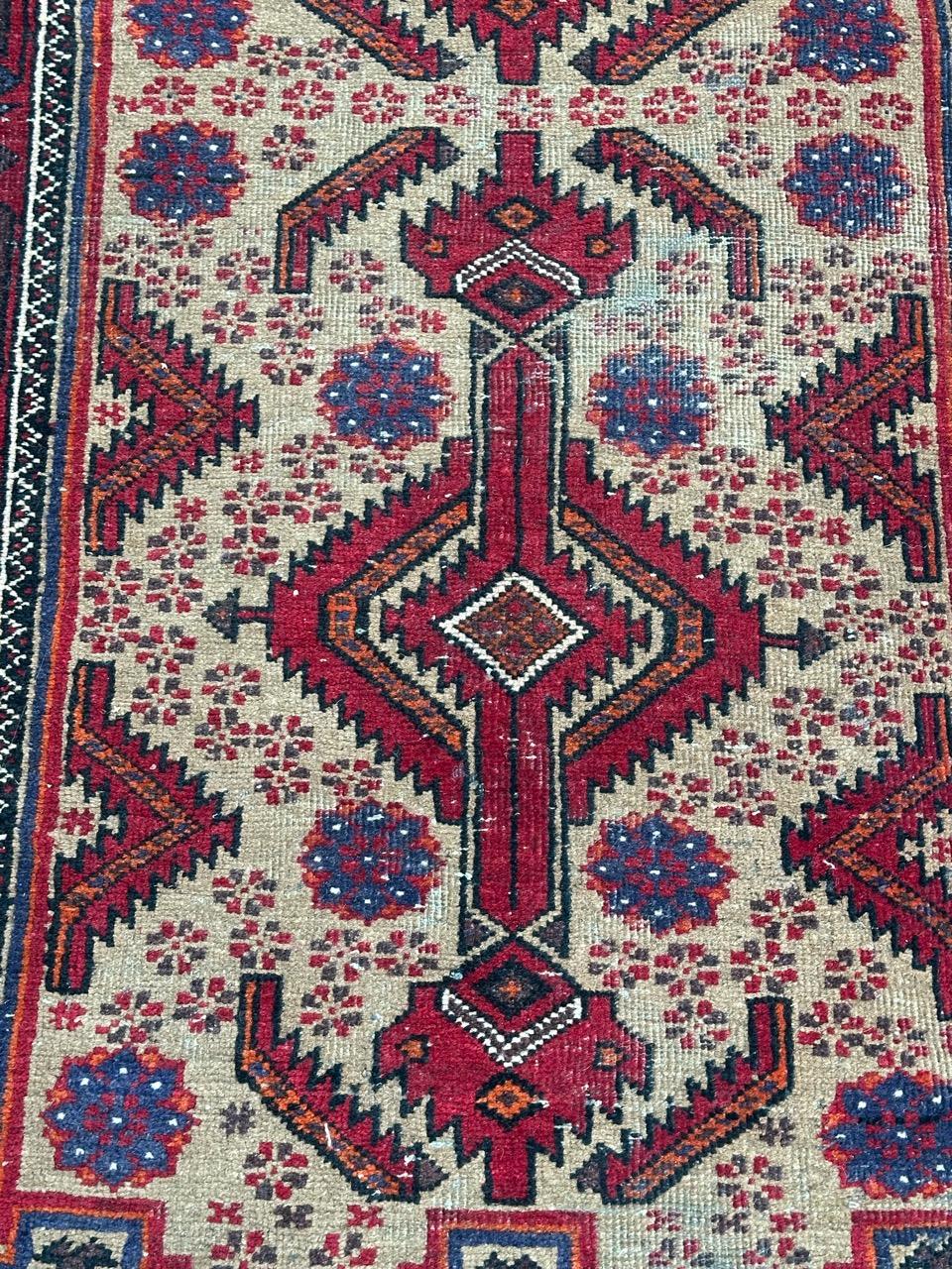 Pretty mid century Turkmen Baluch rug with a nice geometrical and tribal design and beautiful colours with a yellow, red, green, blue, orange, black and white, entirely hand knotted with wool on cotton foundation, some wears !

✨✨✨
