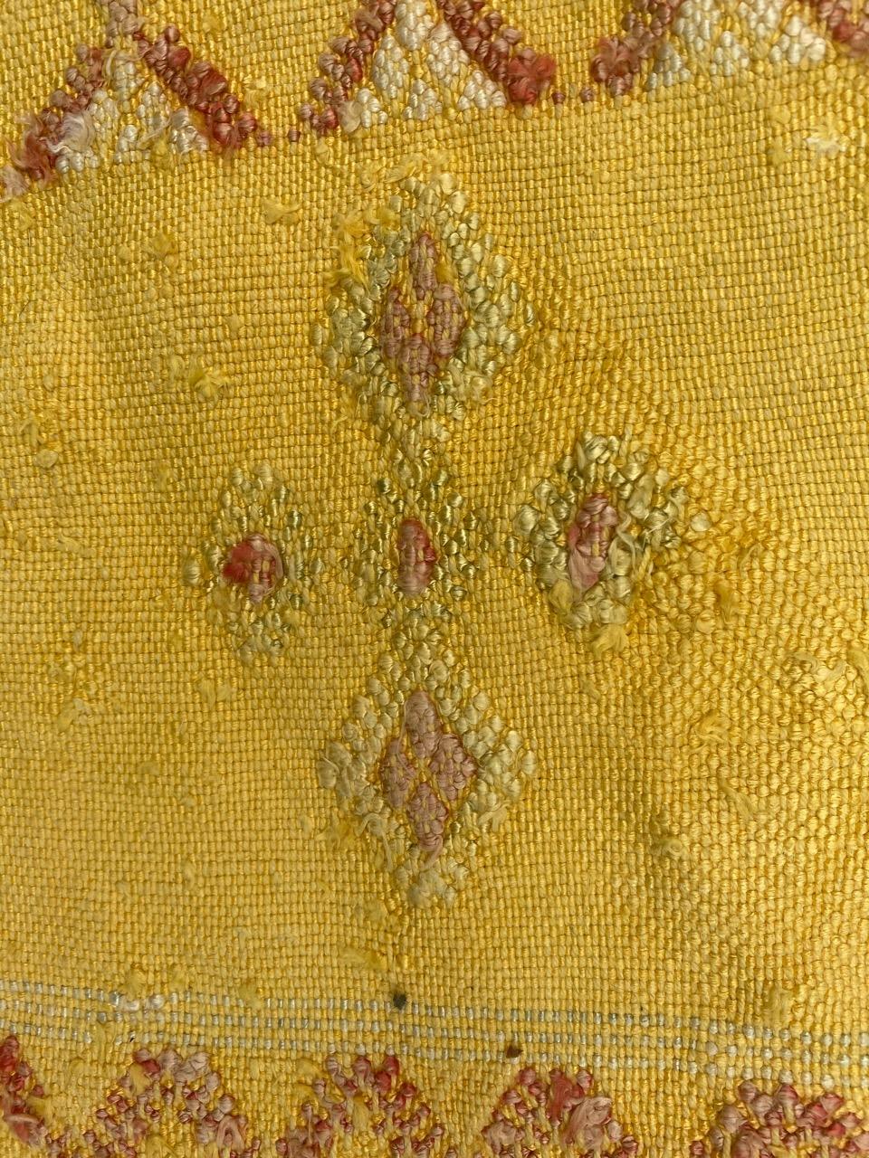 Pretty Vintage Tribal Silk Moroccan Kilim For Sale 6