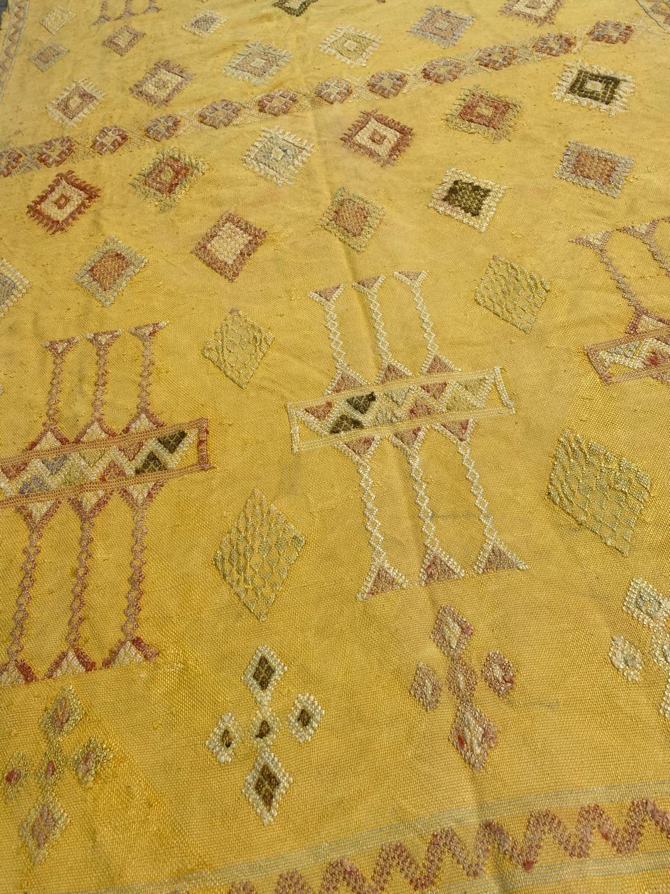 Pretty Vintage Tribal Silk Moroccan Kilim For Sale 12