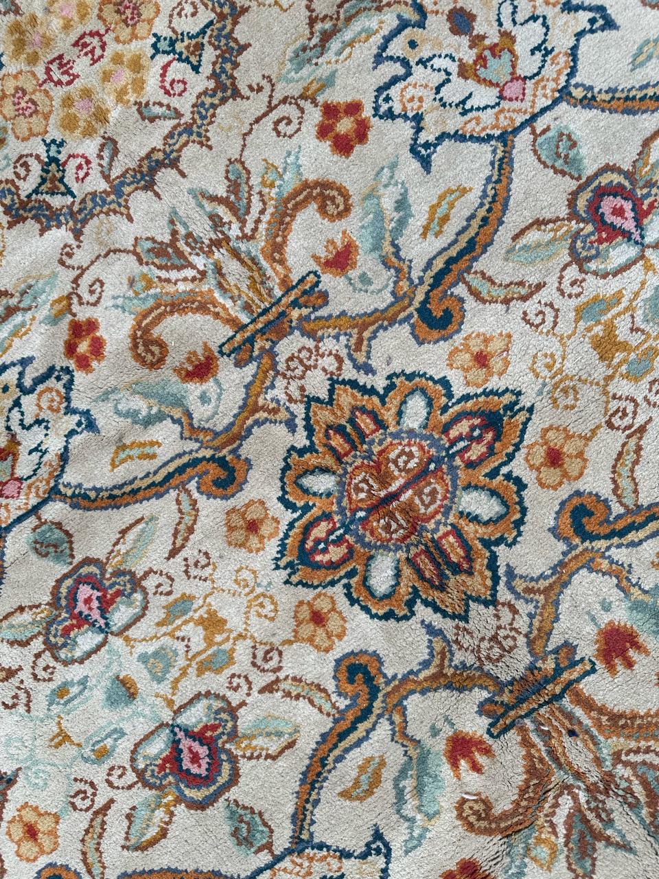 Fine XX secolo Grazioso tappeto tunisino d'epoca in vendita