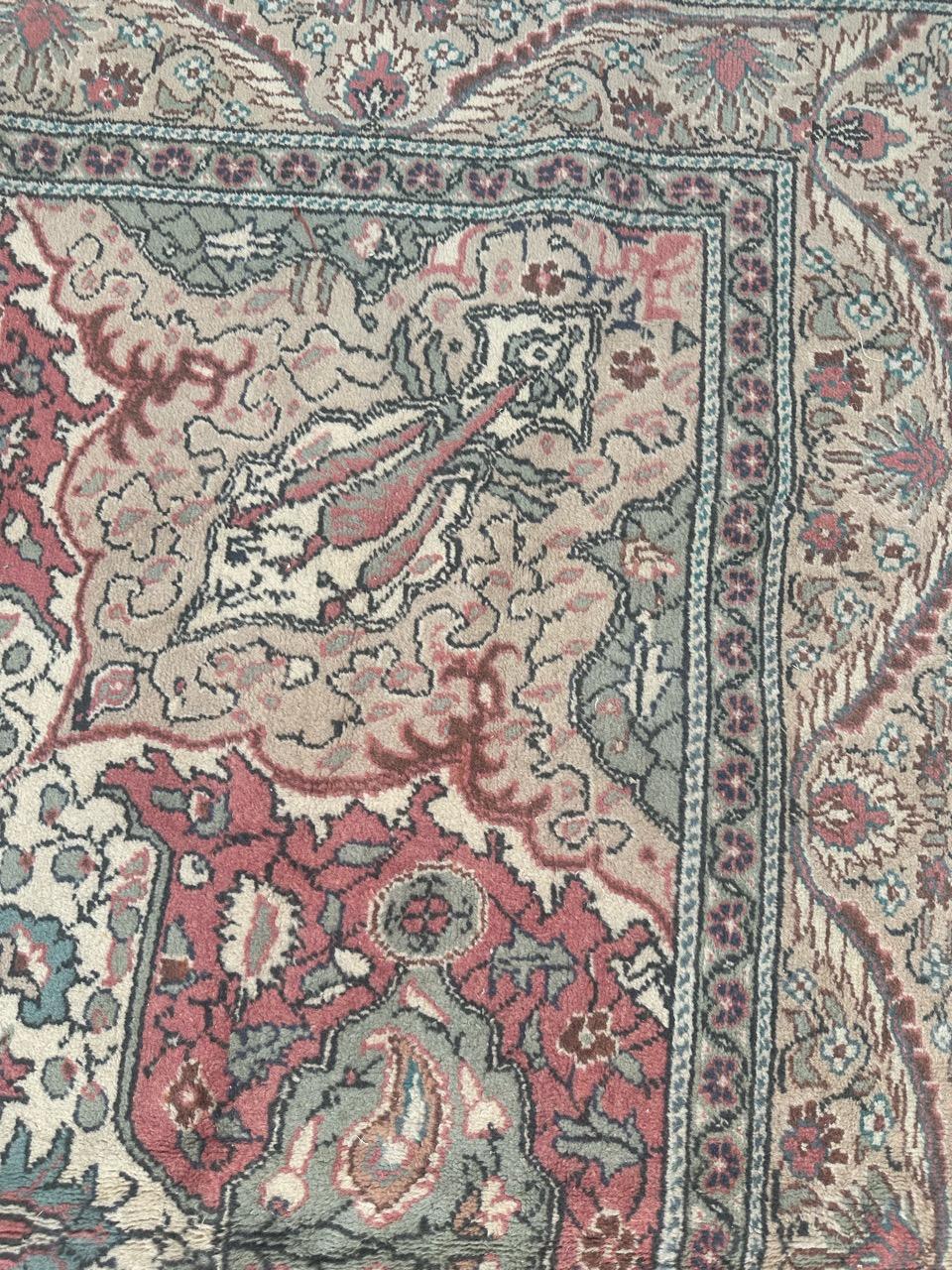 Pretty vintage Turkish Kayseri rug For Sale 3