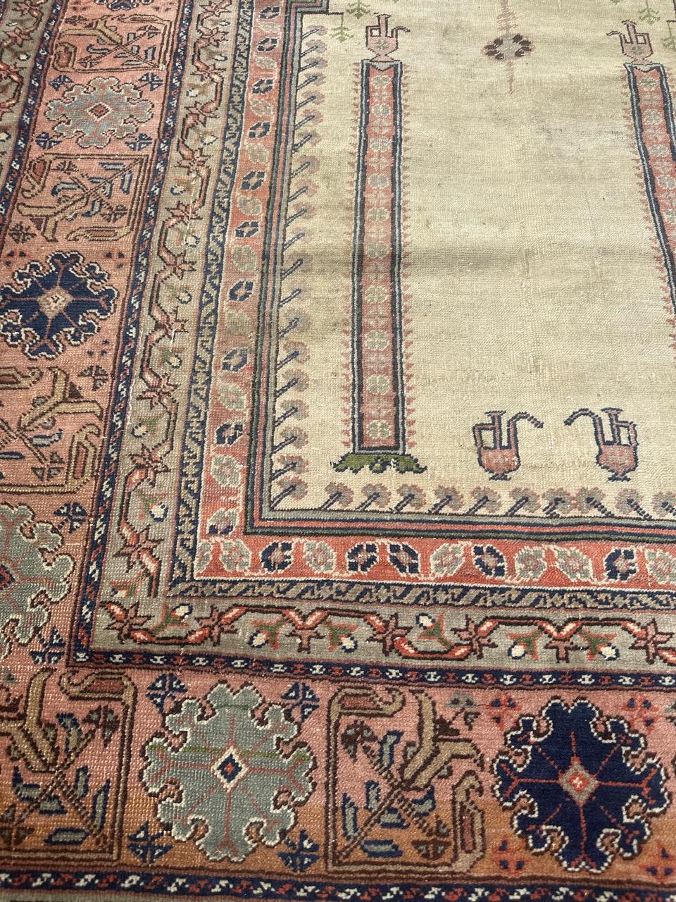 Hübscher alter türkischer Kayseri-Teppich im Angebot 3