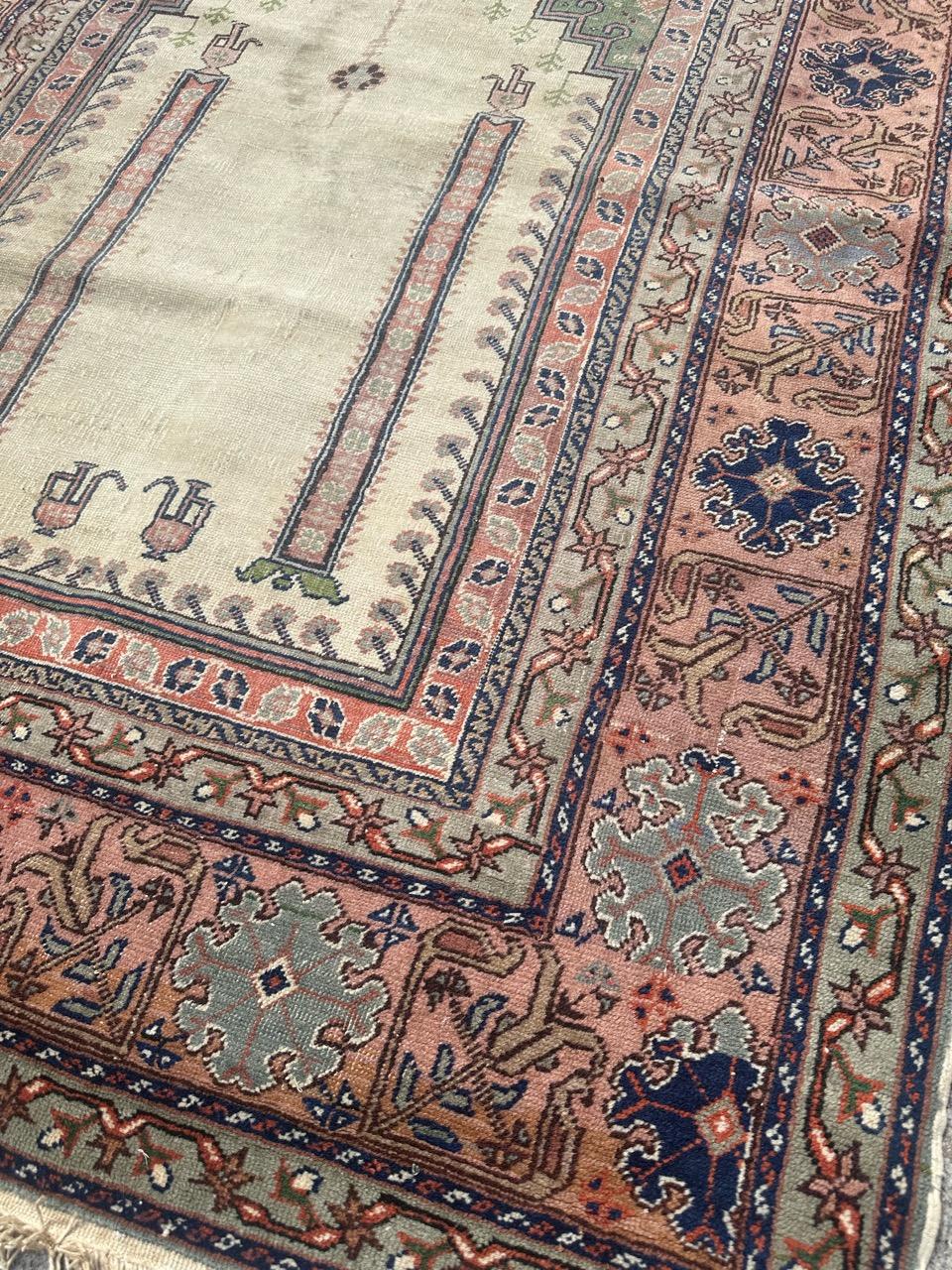 Hübscher alter türkischer Kayseri-Teppich im Angebot 8
