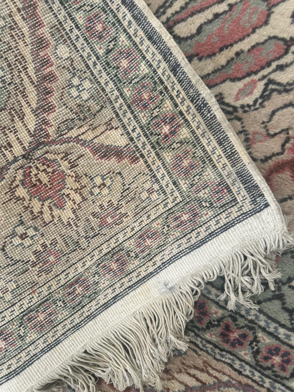Pretty vintage Turkish Kayseri rug For Sale 12