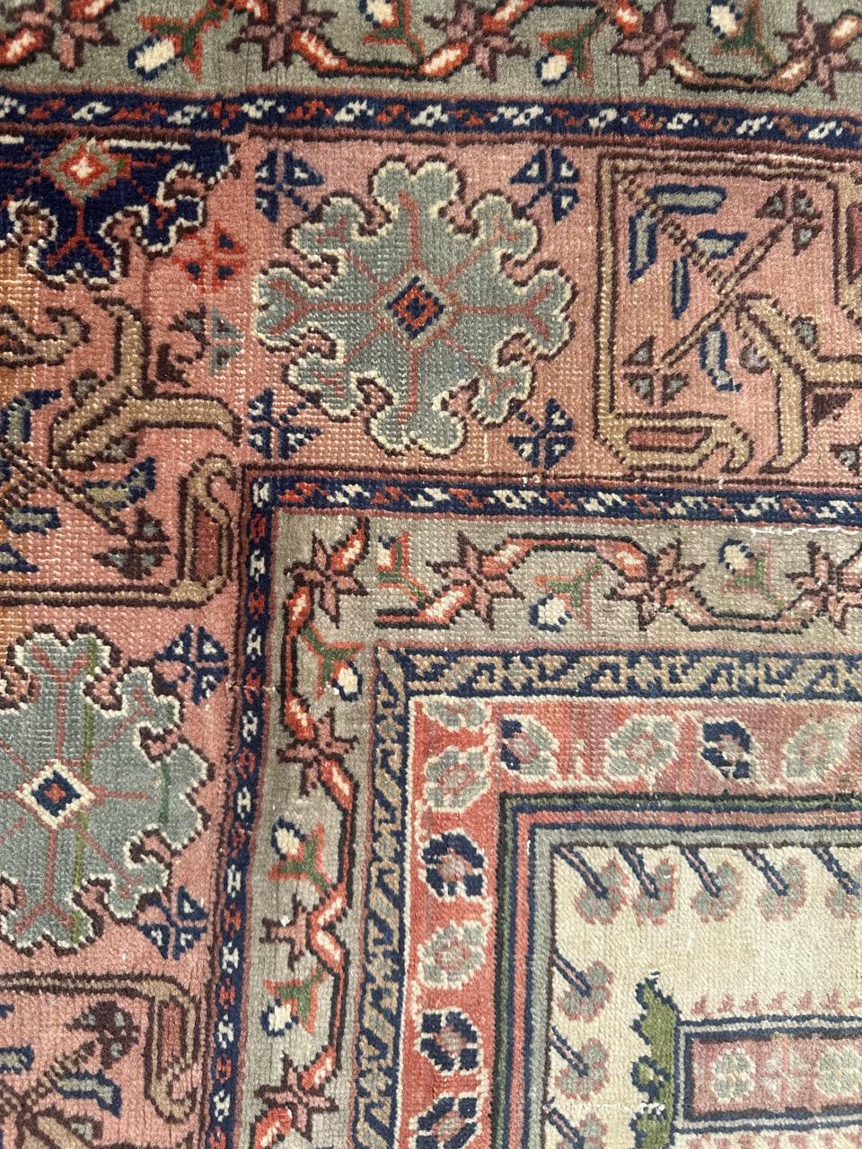 Hübscher alter türkischer Kayseri-Teppich (Handgeknüpft) im Angebot