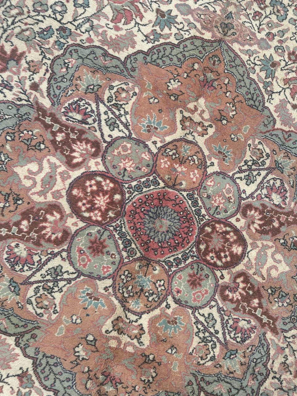 Wool Pretty vintage Turkish Kayseri rug For Sale