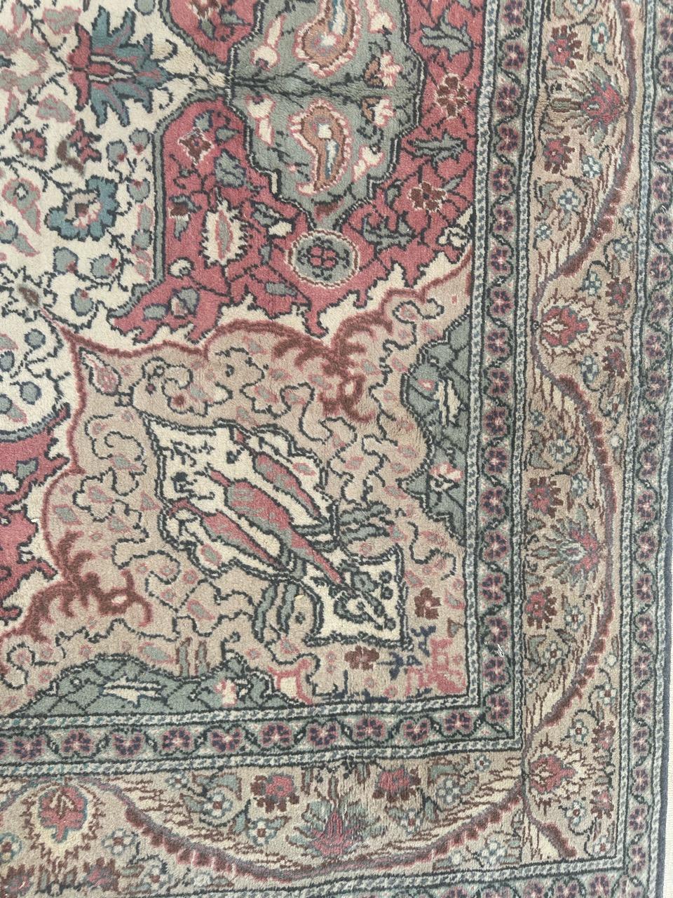 Pretty vintage Turkish Kayseri rug For Sale 2