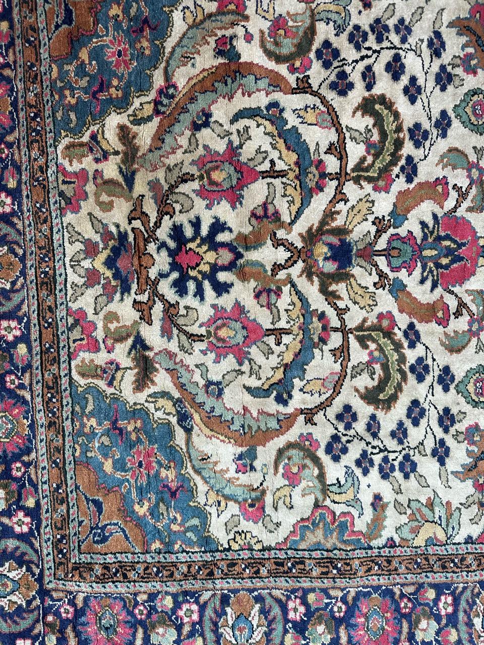 Bobyrug’s Pretty vintage Turkish Kayseri silk rug  In Good Condition For Sale In Saint Ouen, FR