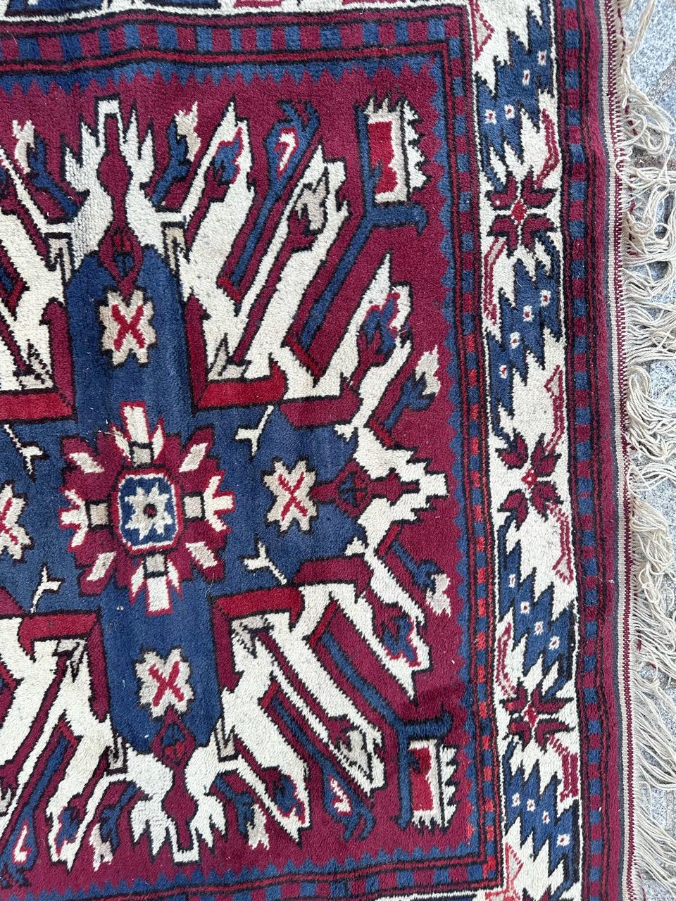 Hübscher türkischer Vintage-Teppich Kazak-Design im Angebot 2