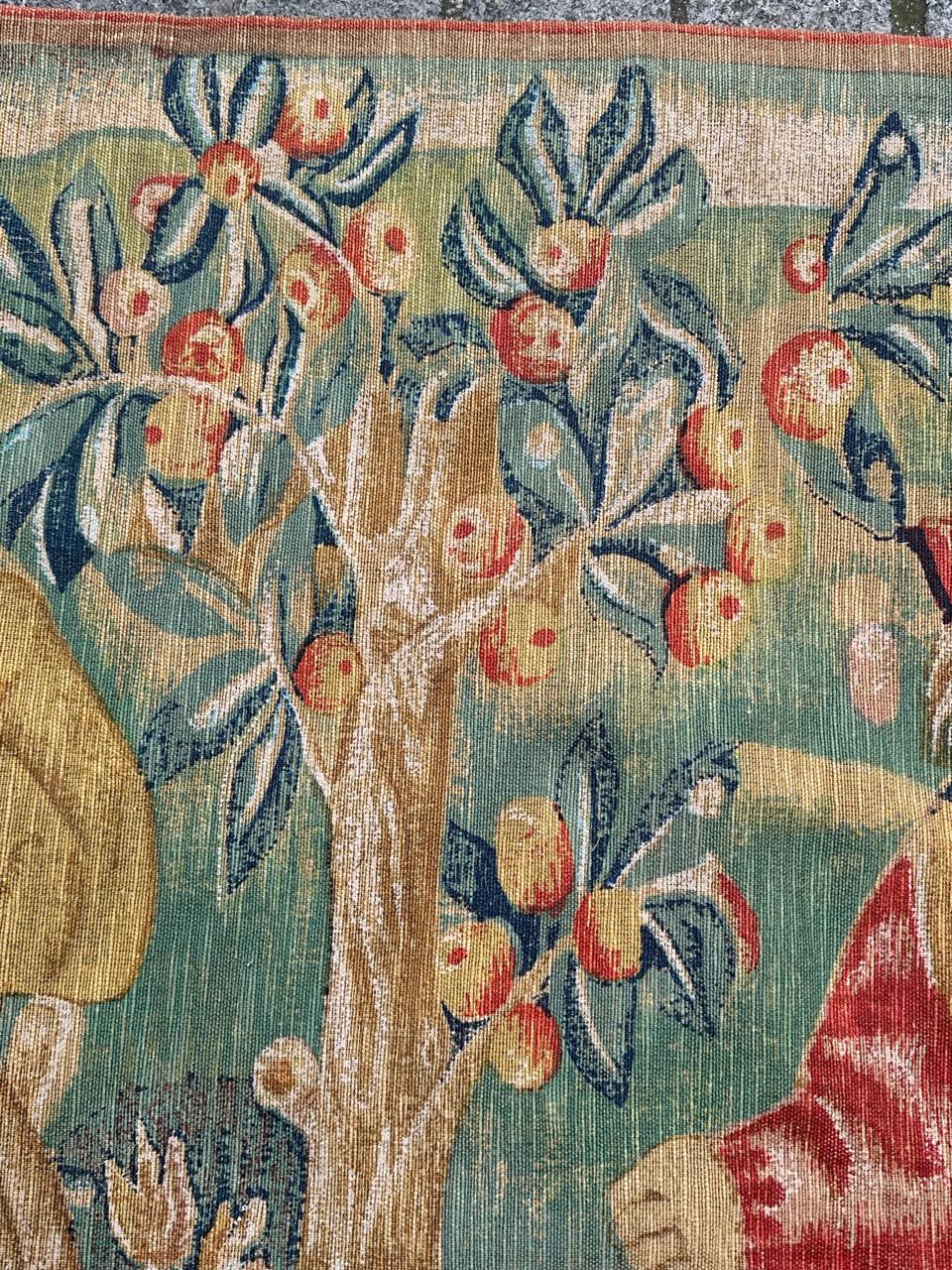 Hübscher breiter französischer Siebdruck-Wandteppich im Vintage-Stil, von Hand gedruckt.  