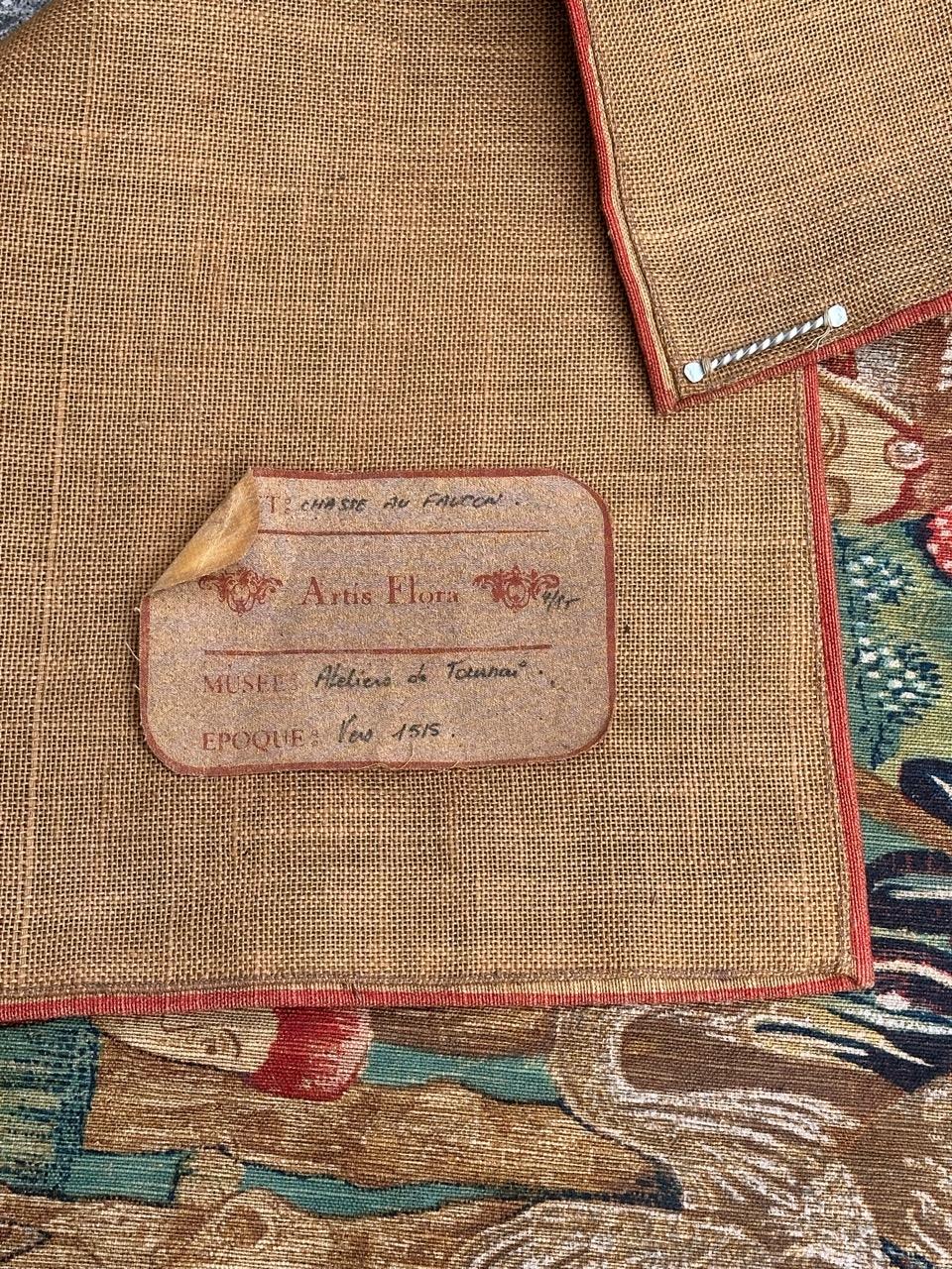 Hübscher breiter französischer Siebdruck-Wandteppich im Vintage-Stil, von Hand gedruckt.  