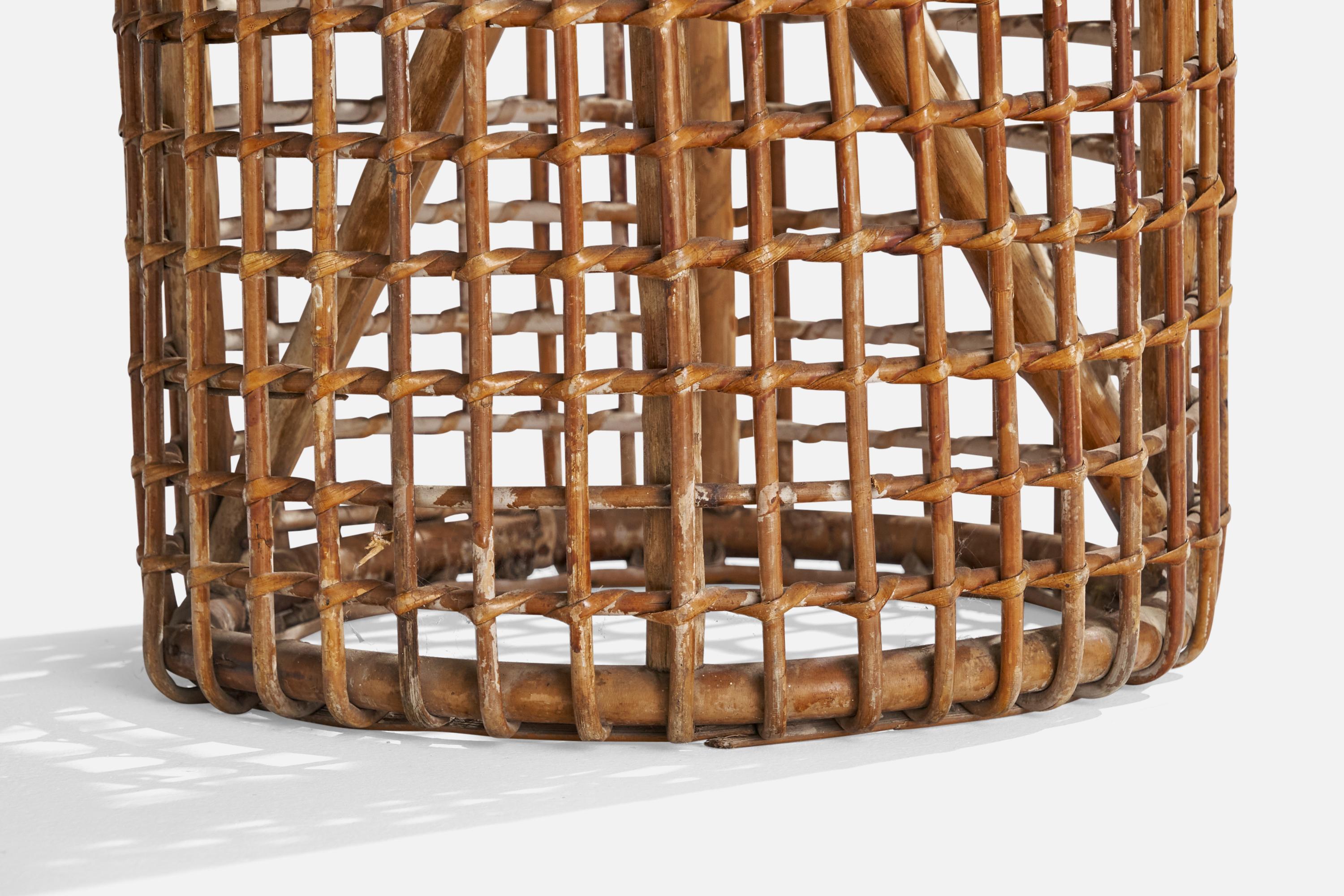 *PREVIEW* Italian Designer, Stools, Rattan, Bamboo, Italy, 1960s For Sale 3