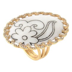 Preziosismi 18 Karat Yellow Gold White Quartz and Diamond Ring