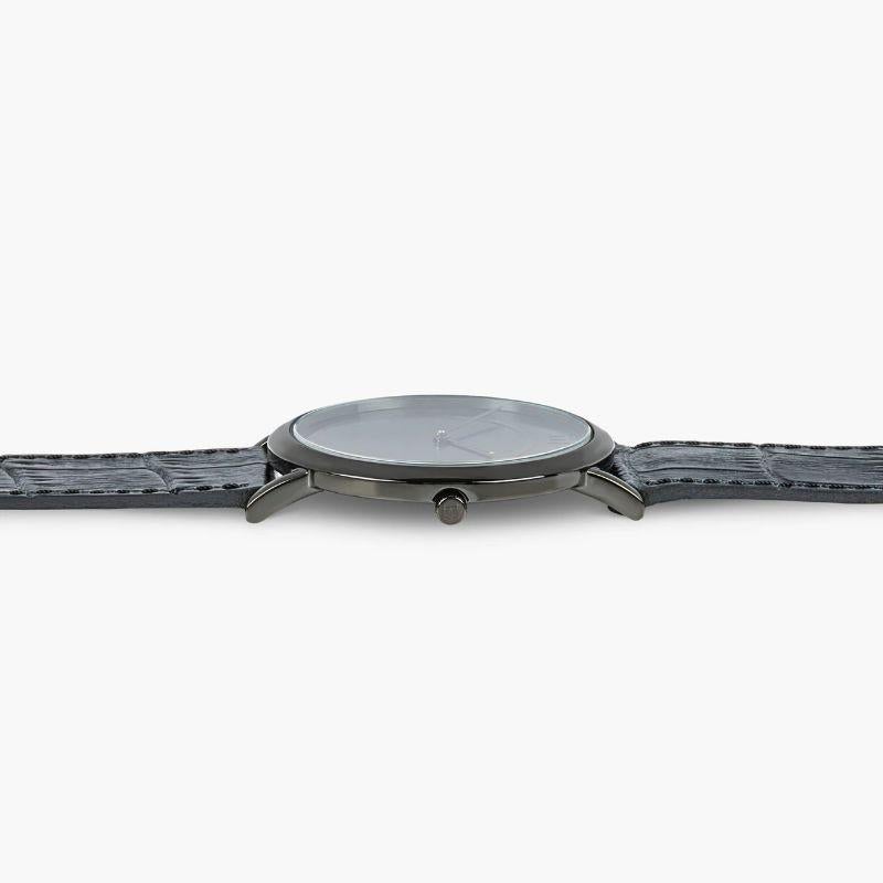 Prezioso watch with black mother of pearl, black Italian leather and black IP plated stainless steel

Featuring a dial made solely of natural black mother of pearl semi-precious stone, skilfully cut and highly polished to create a smooth mirror
