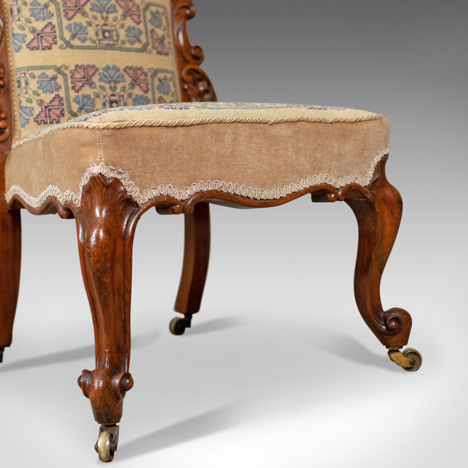 Prie Dieu Chair, Early Victorian, Walnut Needlepoint Tapestry Seat, circa 1840 For Sale 4