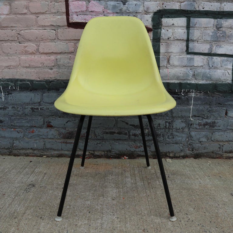 American Primary Color/Mondrian Style Herman Miller Eames Dining Chairs For Sale
