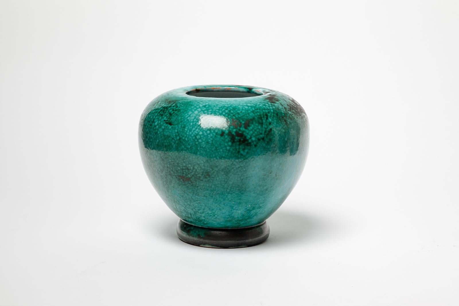 Primavera black and greeen art deco ceramic vase 19 cm circa 1940 In Excellent Condition For Sale In Neuilly-en- sancerre, FR