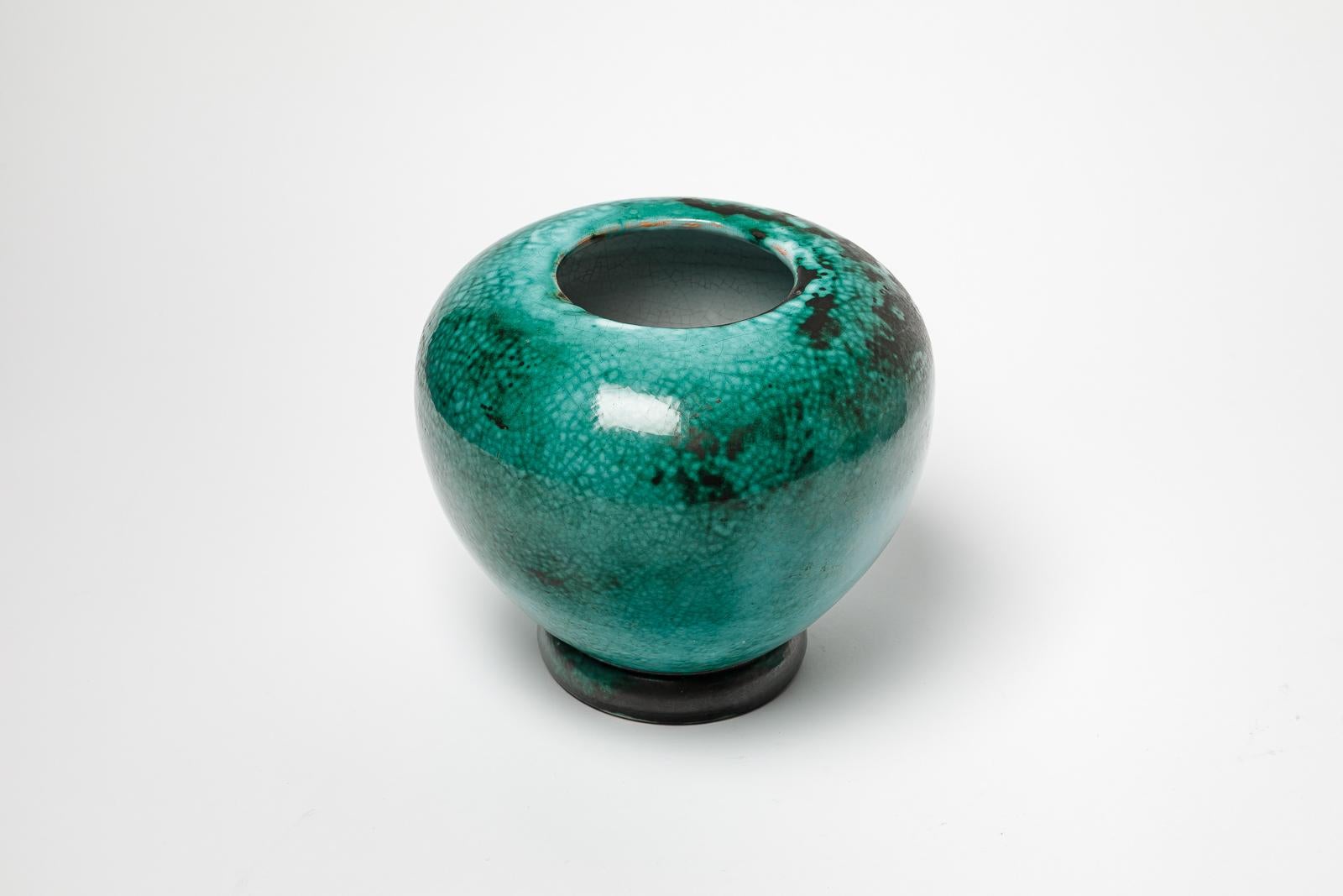 20th Century Primavera black and greeen art deco ceramic vase 19 cm circa 1940 For Sale