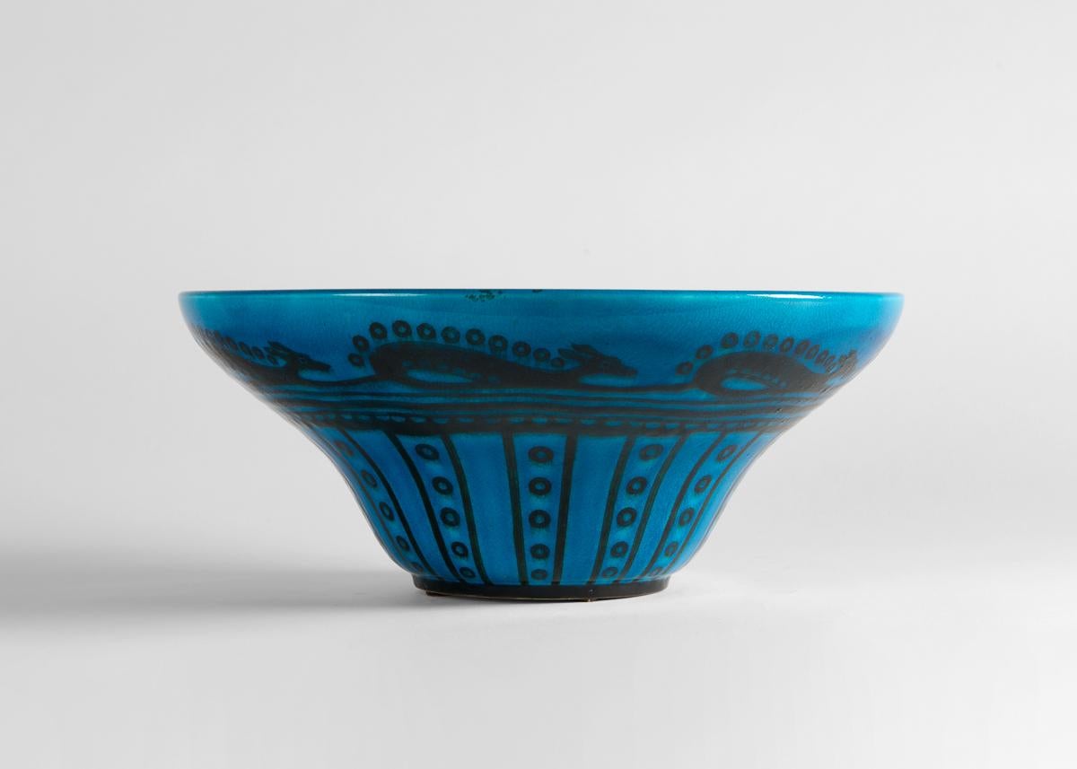 Francese Primavera & Faiencerie de Longwy, Grande ciotola blu, Francia, Circa 1922 in vendita