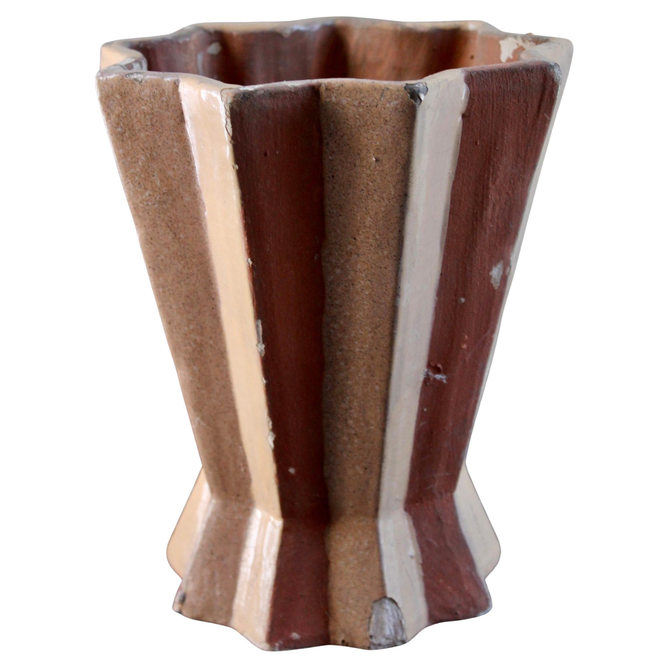Vase Primavera Madeline Sougez en terre cuite peinte