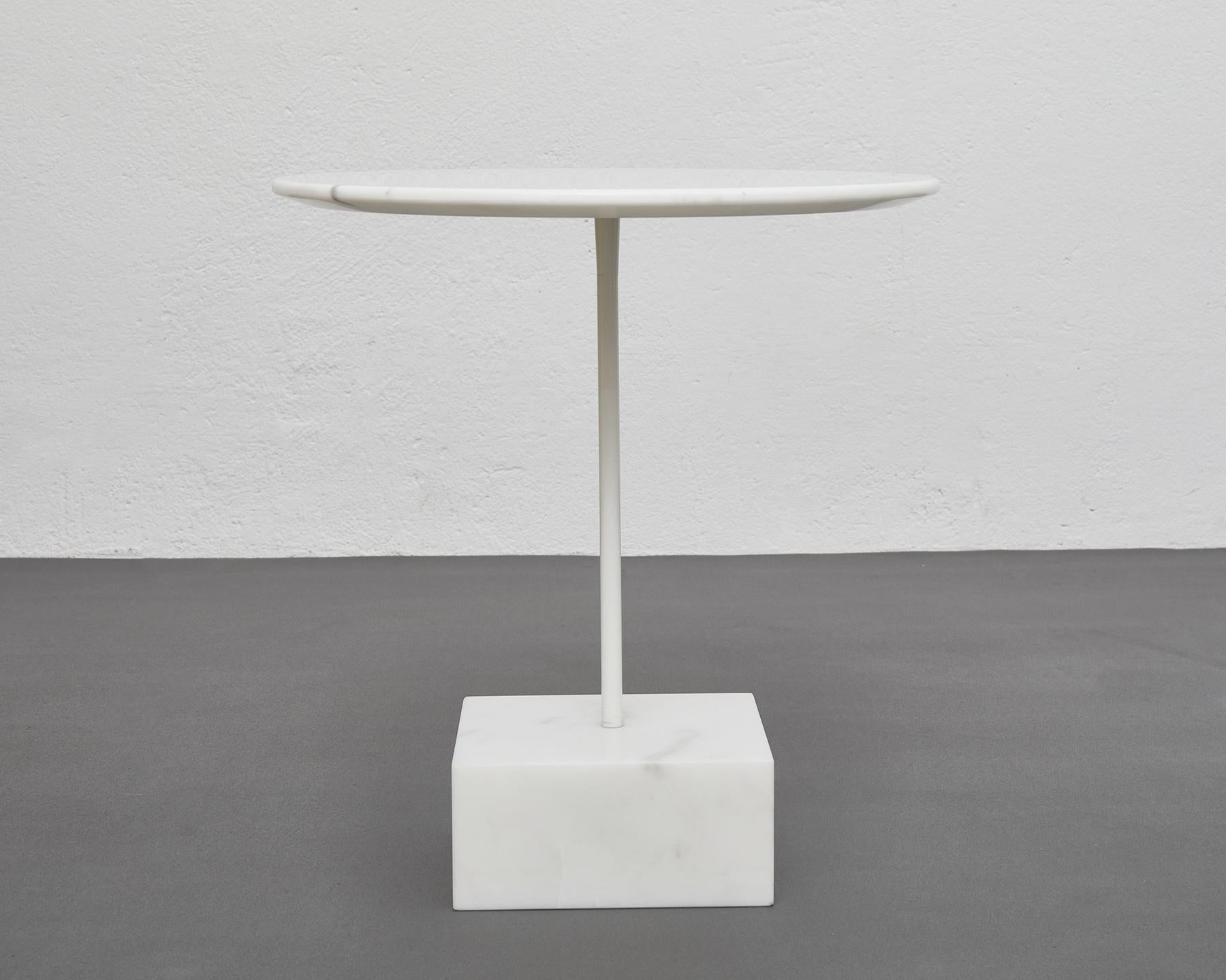 Primavera Marble Side Table by Ettore Sottsass for Ultima Edizione, Italy, 1989 In Good Condition In Renens, CH