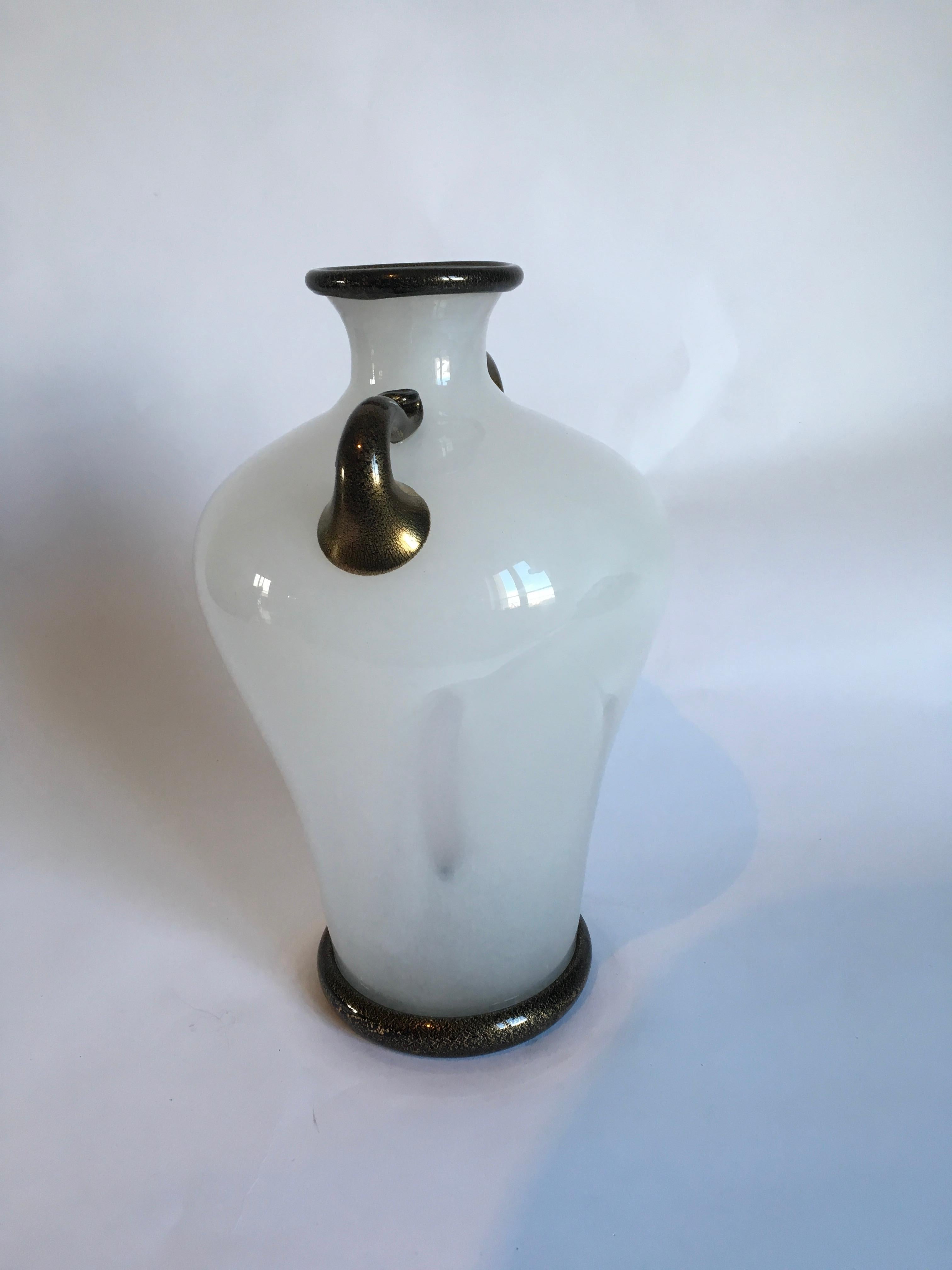 Late 20th Century  Murano Glass Vase Primavera Model by Ercole Barovier for Barovier & Toso. For Sale