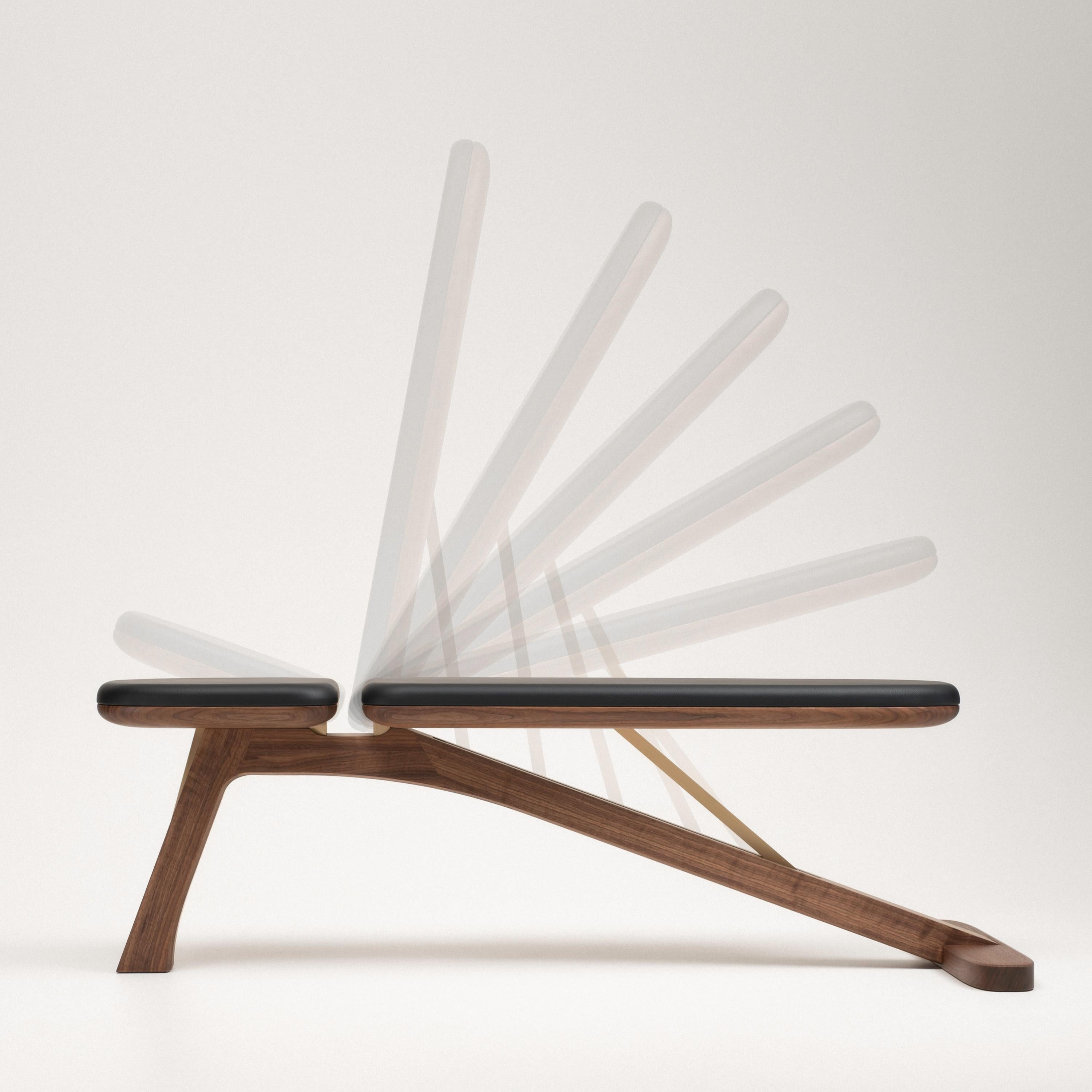 Prime Walnut, Any Metal, Any Leather Ledge Weight Bench di Eternal Creek in vendita 3