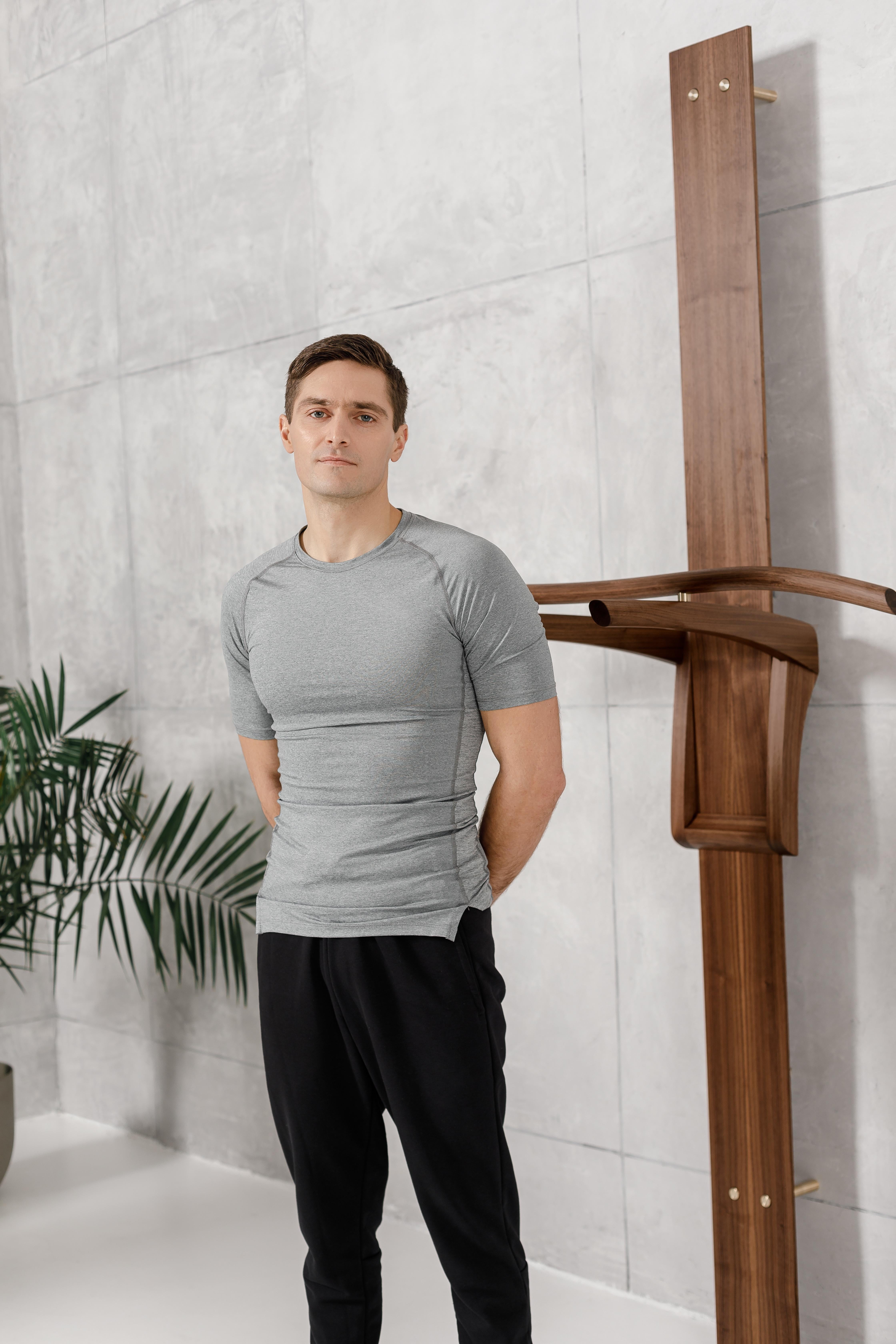 Prime Walnut, Qualsiasi metallo, Stazione di sollevamento e immersione ad arco di Eternal Creek in vendita 7