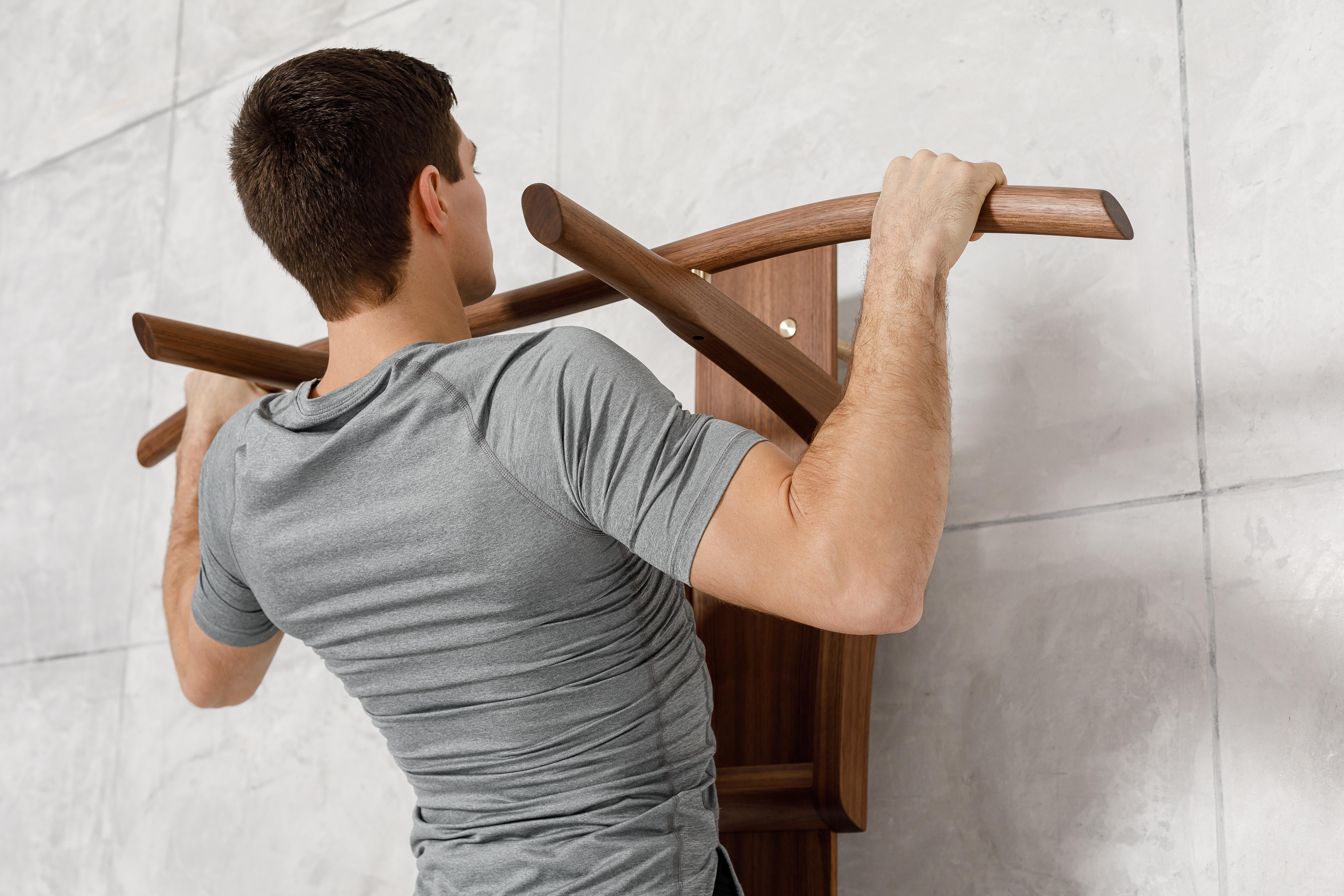 Prime Walnut, Qualsiasi metallo, Stazione di sollevamento e immersione ad arco di Eternal Creek In condizioni Nuovo in vendita a Geneve, CH