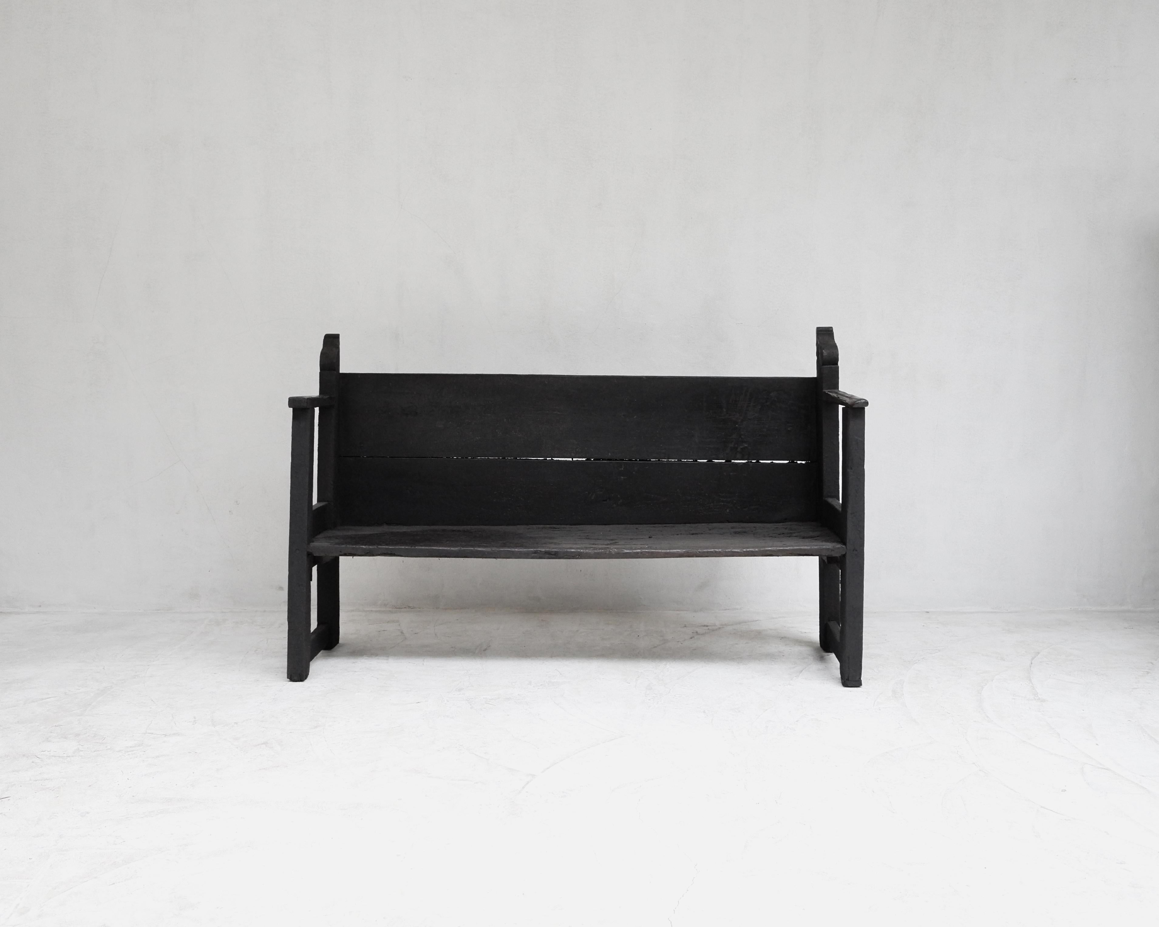 Imposing 17th C. bench from Galicia. Heavily patinated chestnut construction with signs of wear and make do repair over its 300 + year life. 

Simple yet highly aesthetic.

-

We offer free shipping to the USA/Canada through Fedex with this item.
  