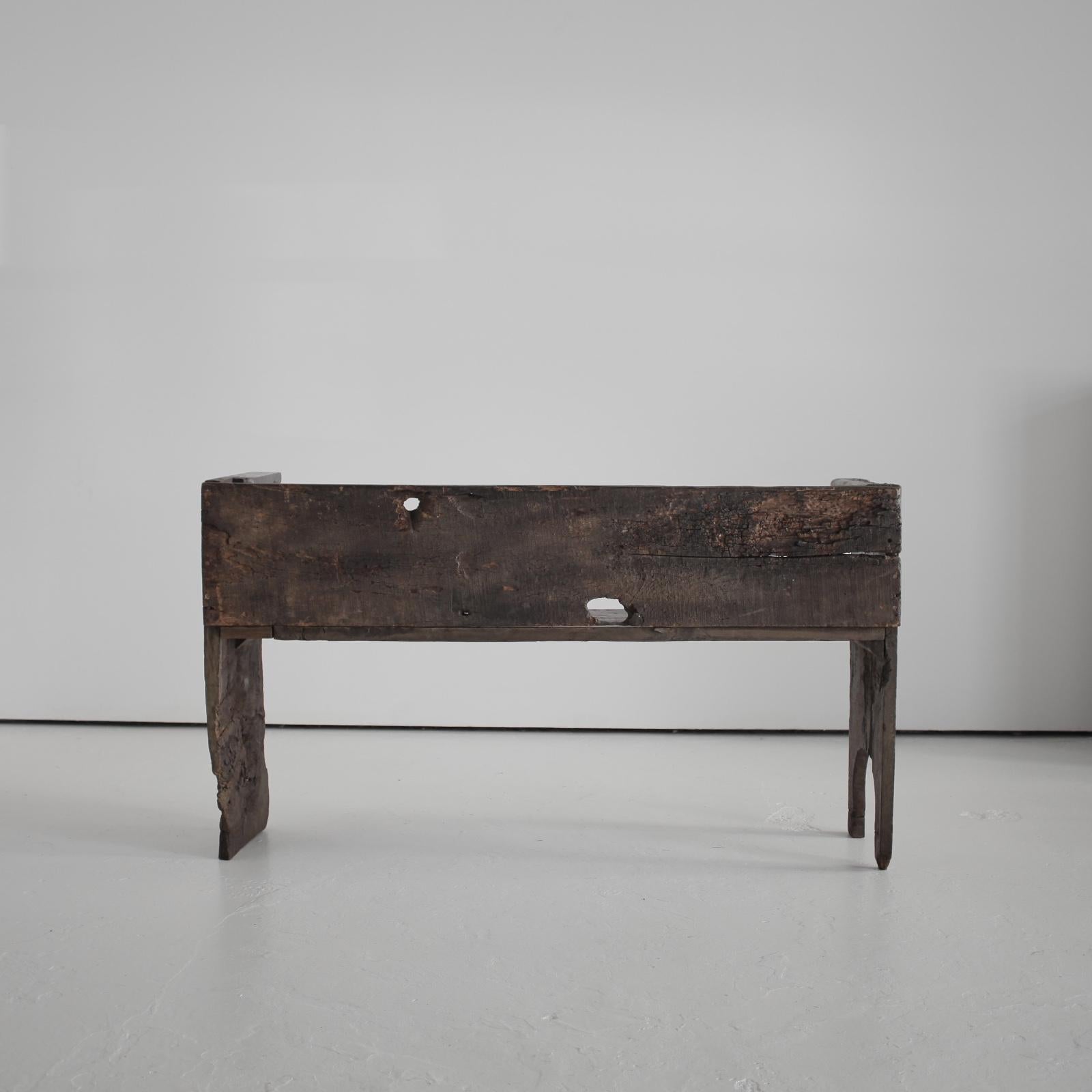 Primitive 17Th C. Galician Bench Wabi Sabi In Good Condition For Sale In London, GB