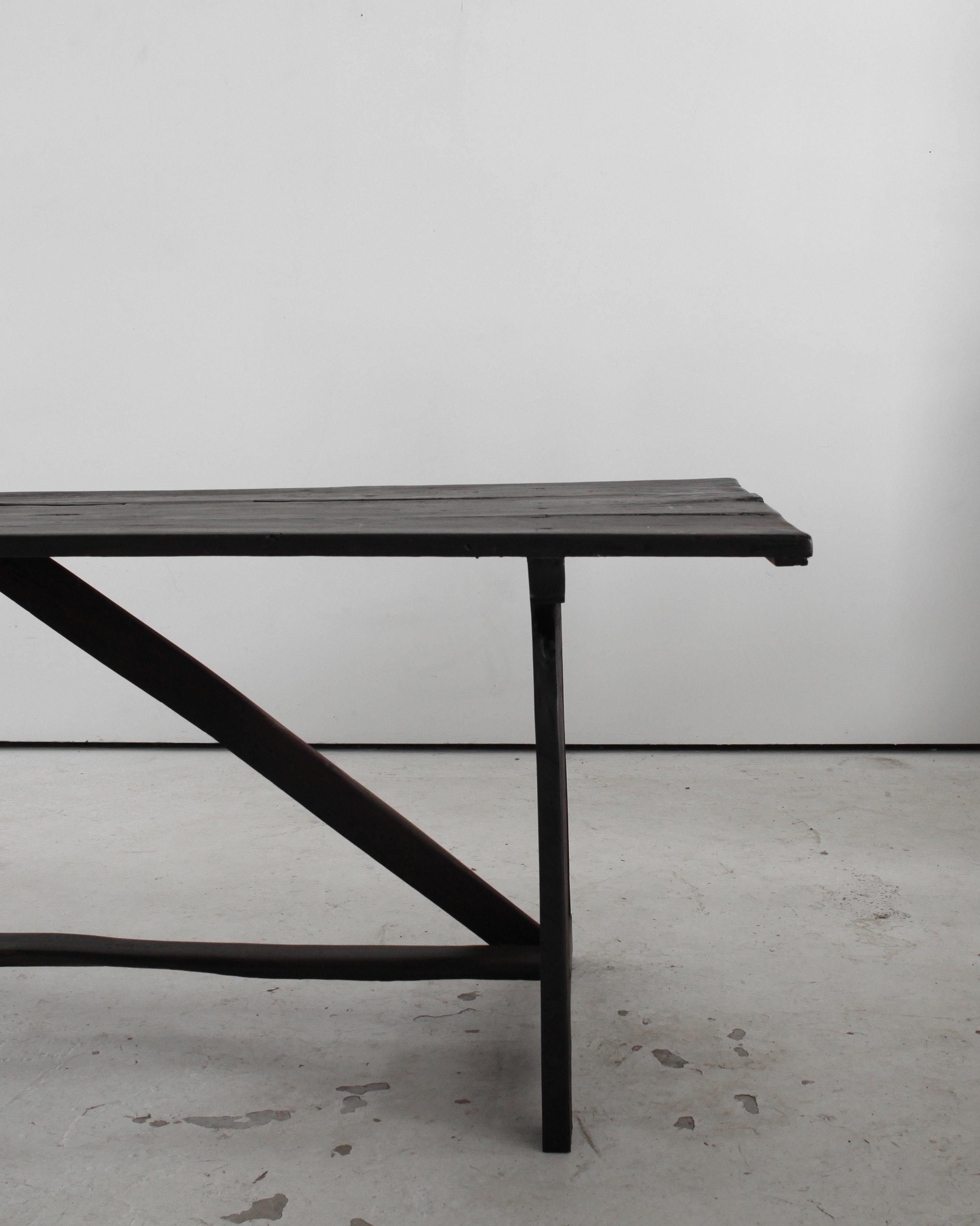 Primitive 19Th C. Catalan Dinning Table In Good Condition In London, GB