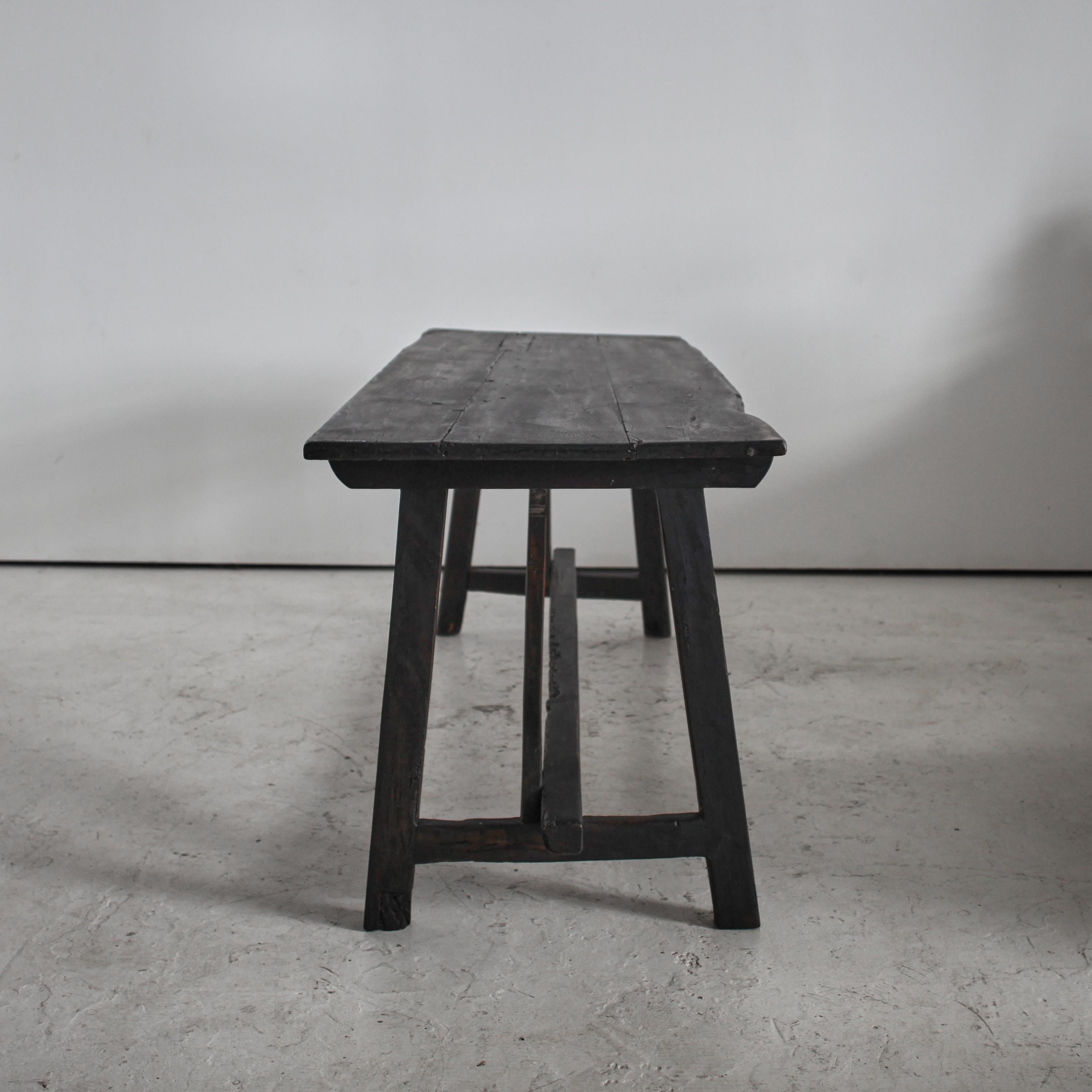 Mesa de comedor catalana primitiva del s. XIX Wabi Sabi en Bueno estado para la venta en London, GB