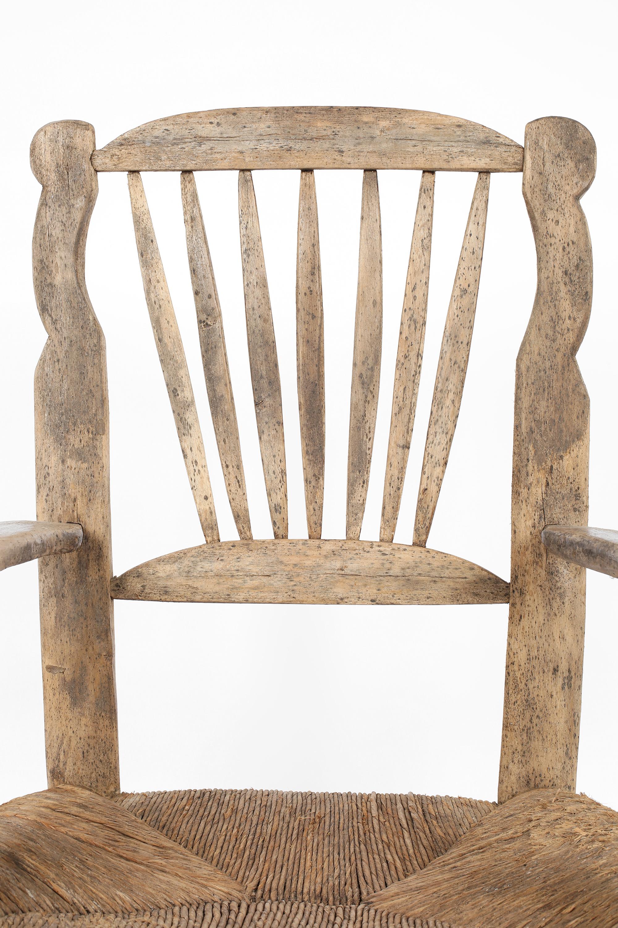 Primitive 19th Century Elm & Rush Chair In Fair Condition For Sale In London, GB