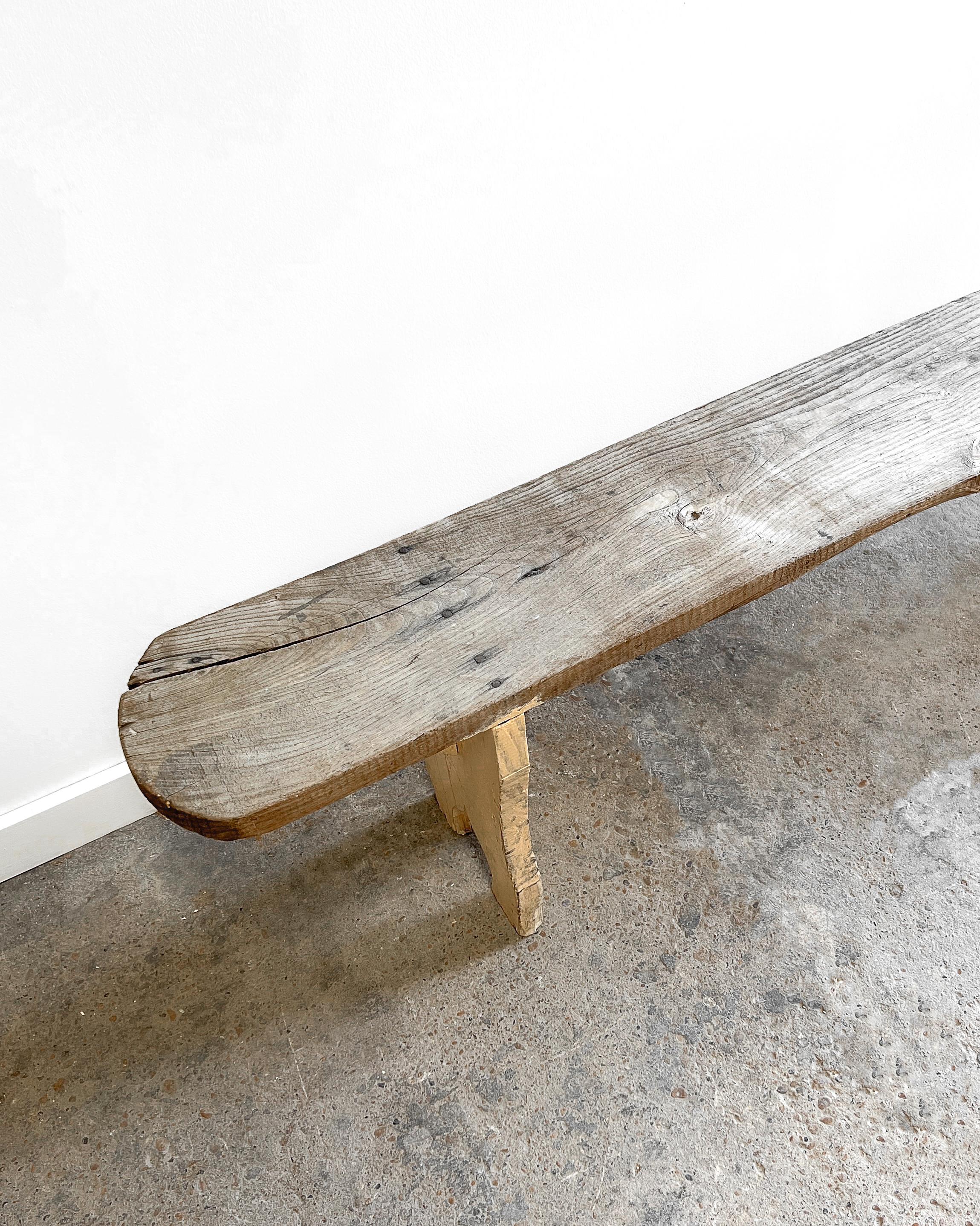 Wood Primitive 19th Century English Bench with Painted Legs For Sale