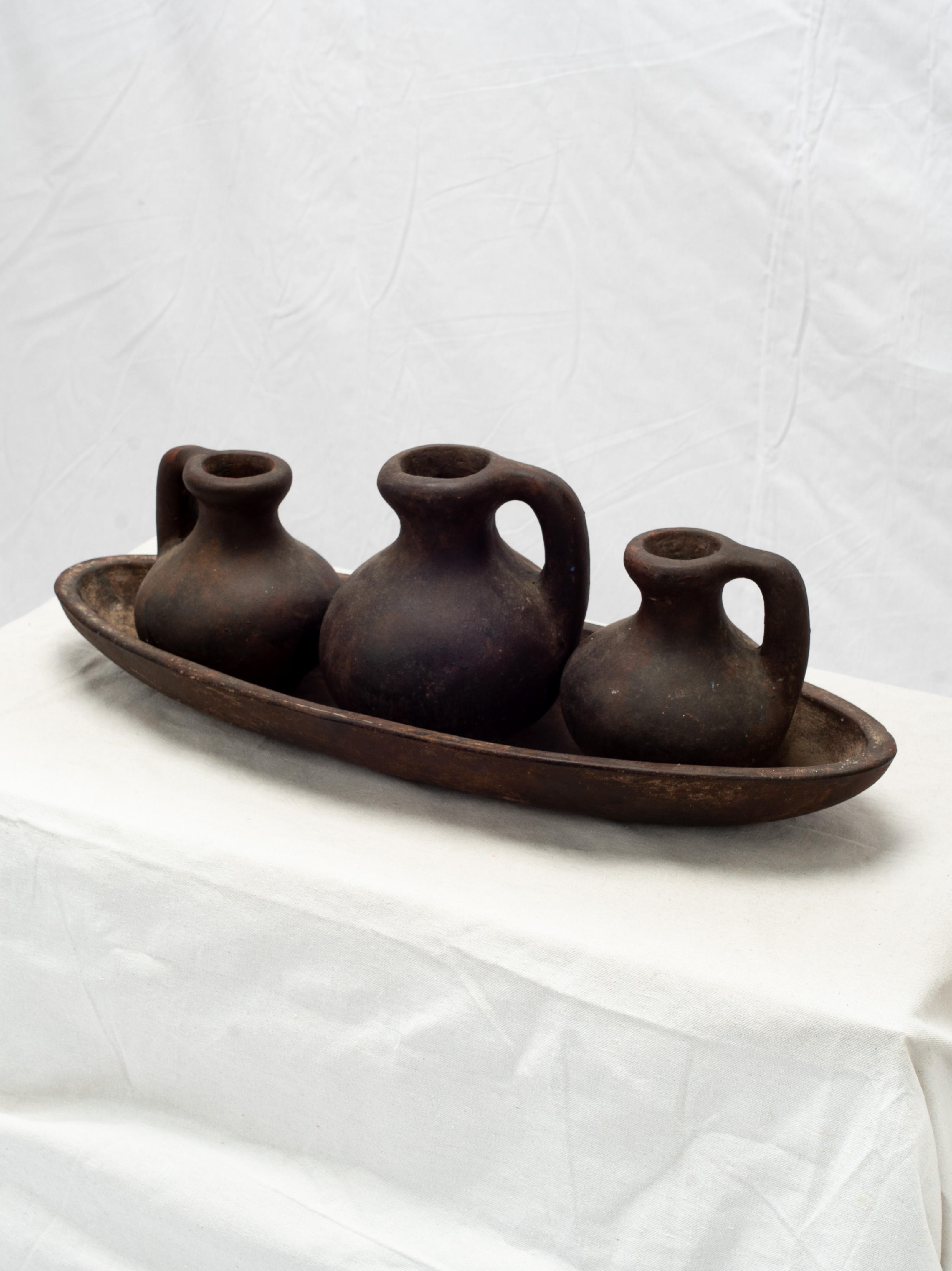 Primitive 19th Century Set Of Moroccan Terracotta Vessels In Excellent Condition For Sale In Fort Collins, CO
