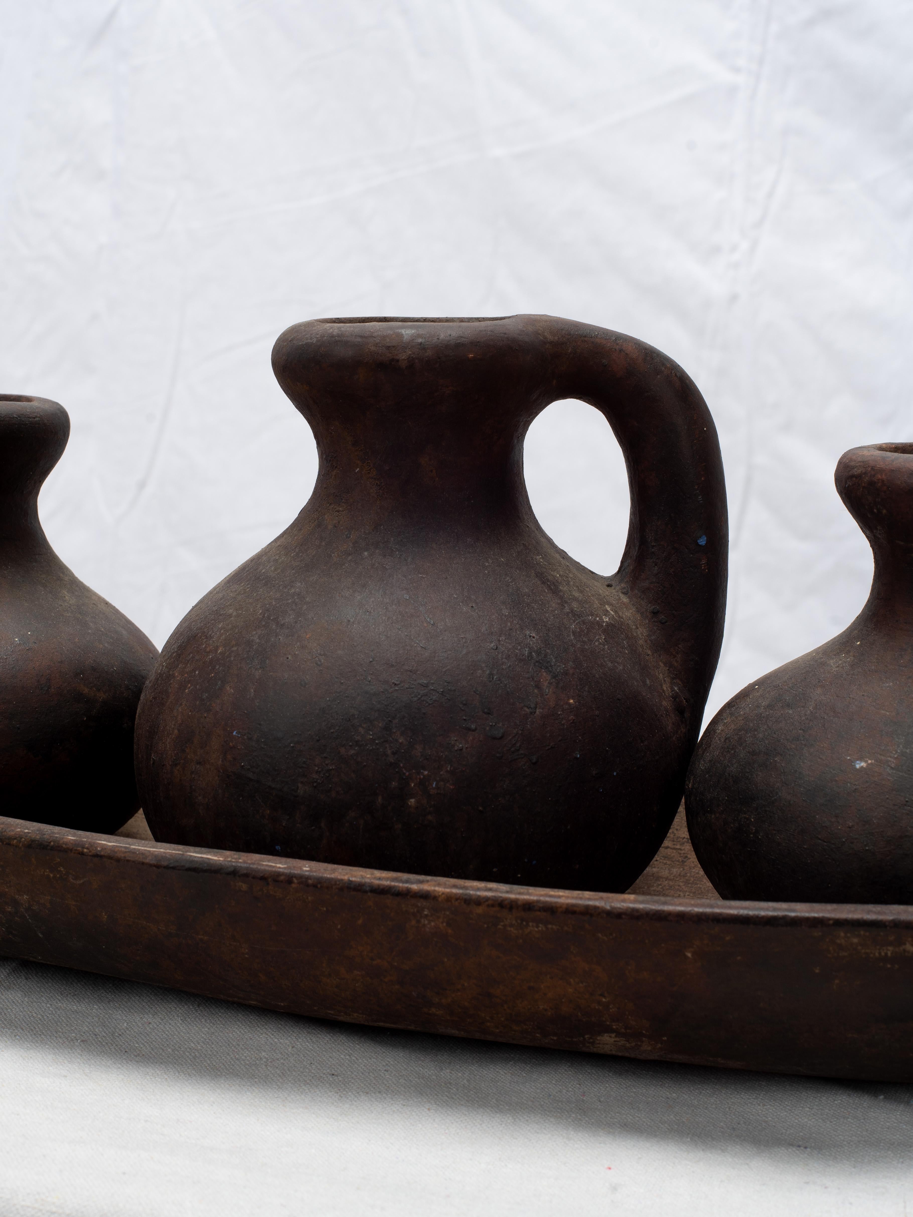 Primitive 19th Century Set Of Moroccan Terracotta Vessels For Sale 3