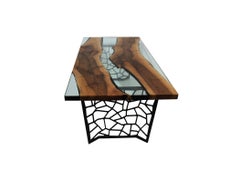 Primitive 200 Epoxy Resin Dining Table with Black Voronoi Legs