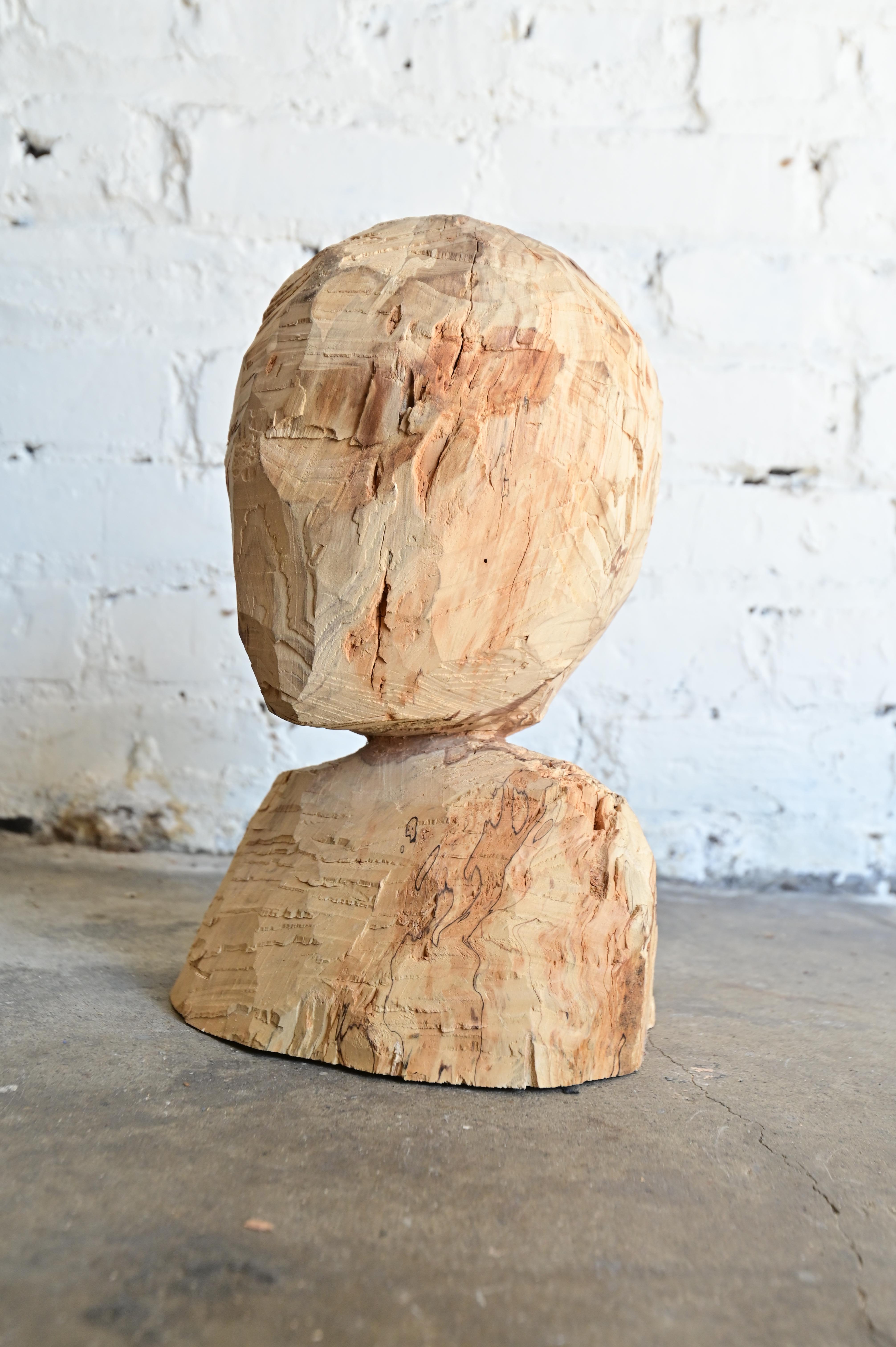 Primitif Buste primitif abstrait en bois sculpté en vente