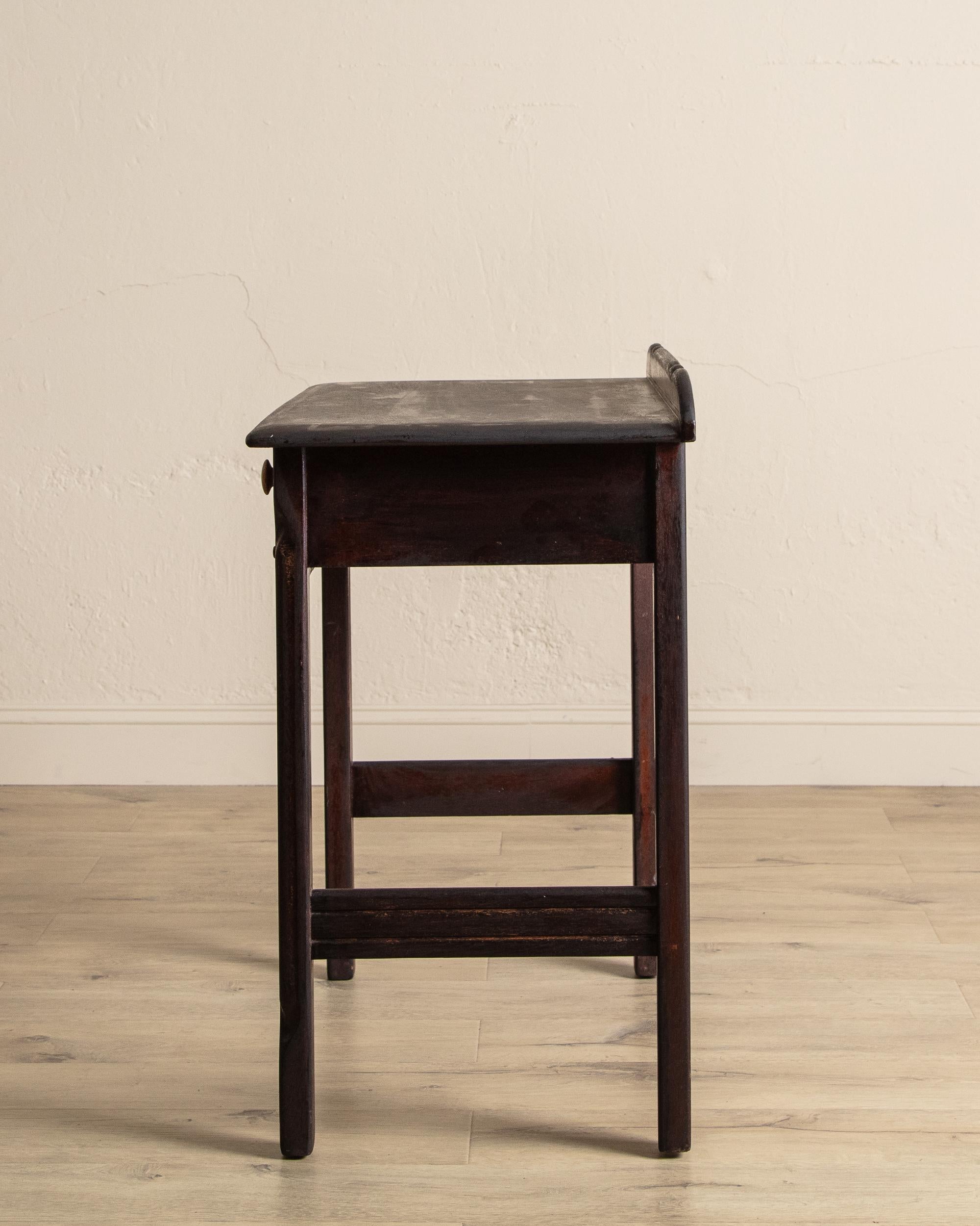 Bois Bureau primitif en bois vieilli, années 1930 en vente