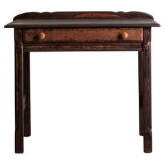 Bureau primitif en bois vieilli, années 1930