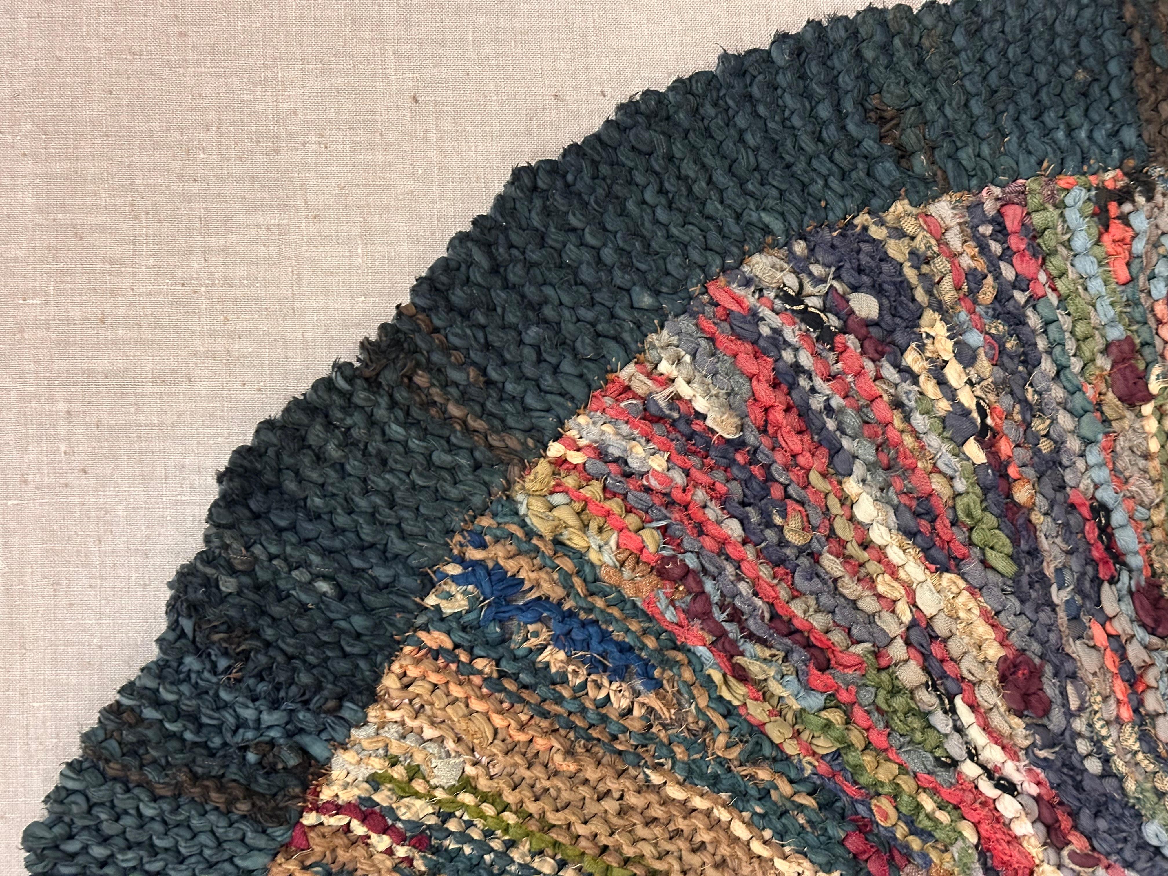 Alfombra Americana Primitiva Tejida a Mano con Arte Popular Arte popular en venta