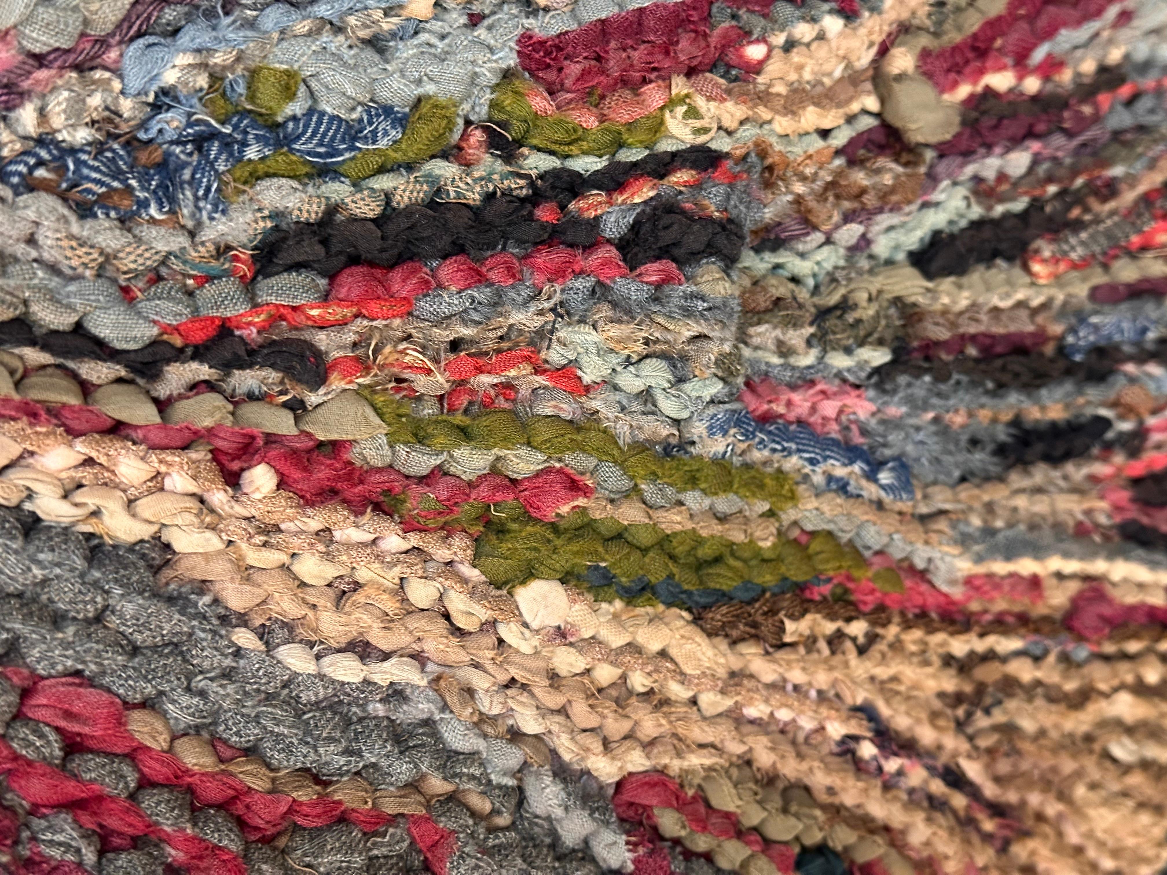 Alfombra Americana Primitiva Tejida a Mano con Arte Popular Tela en venta