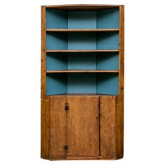 Primitive Antique American Corner Hutch