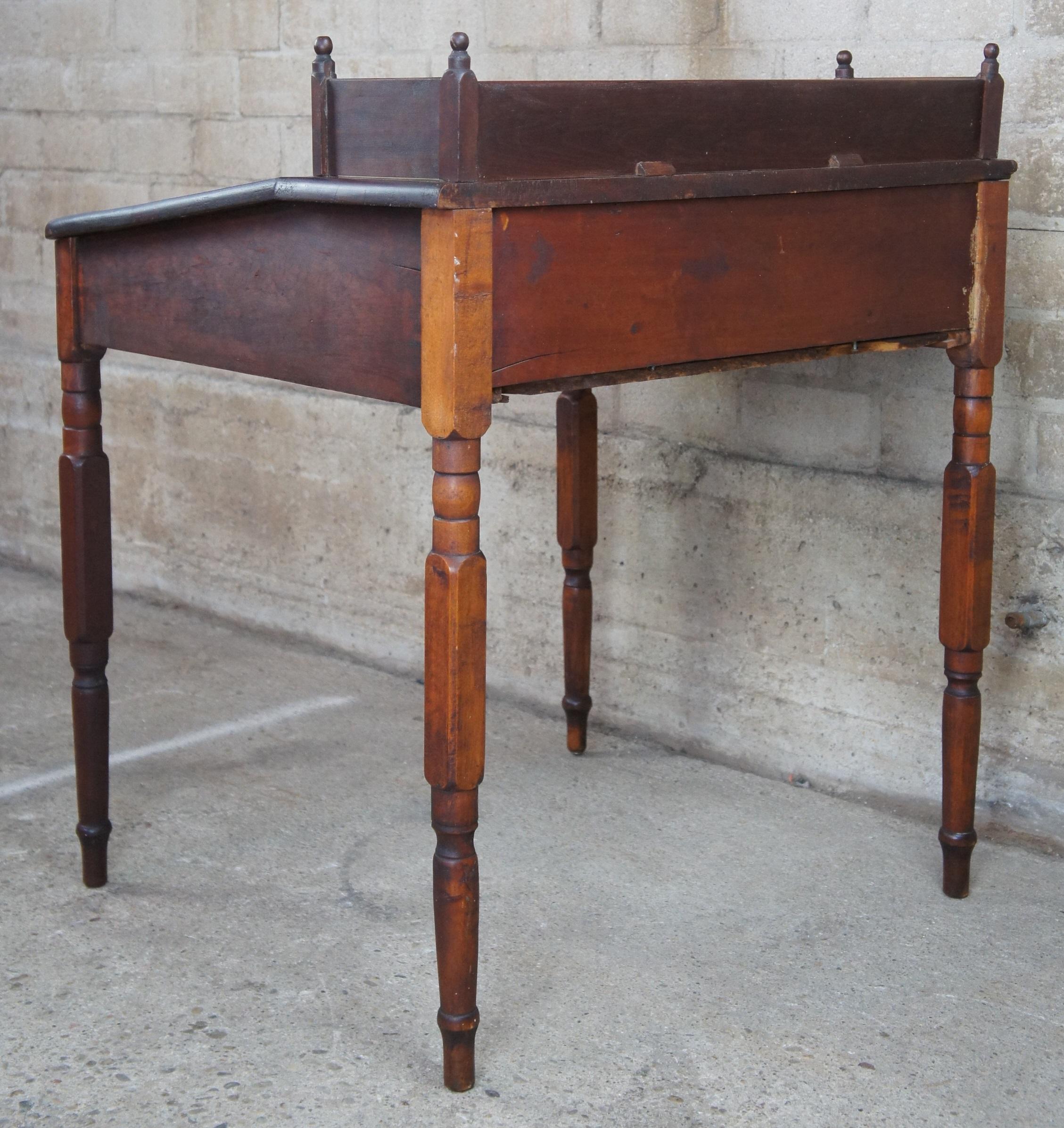 old fashioned desk