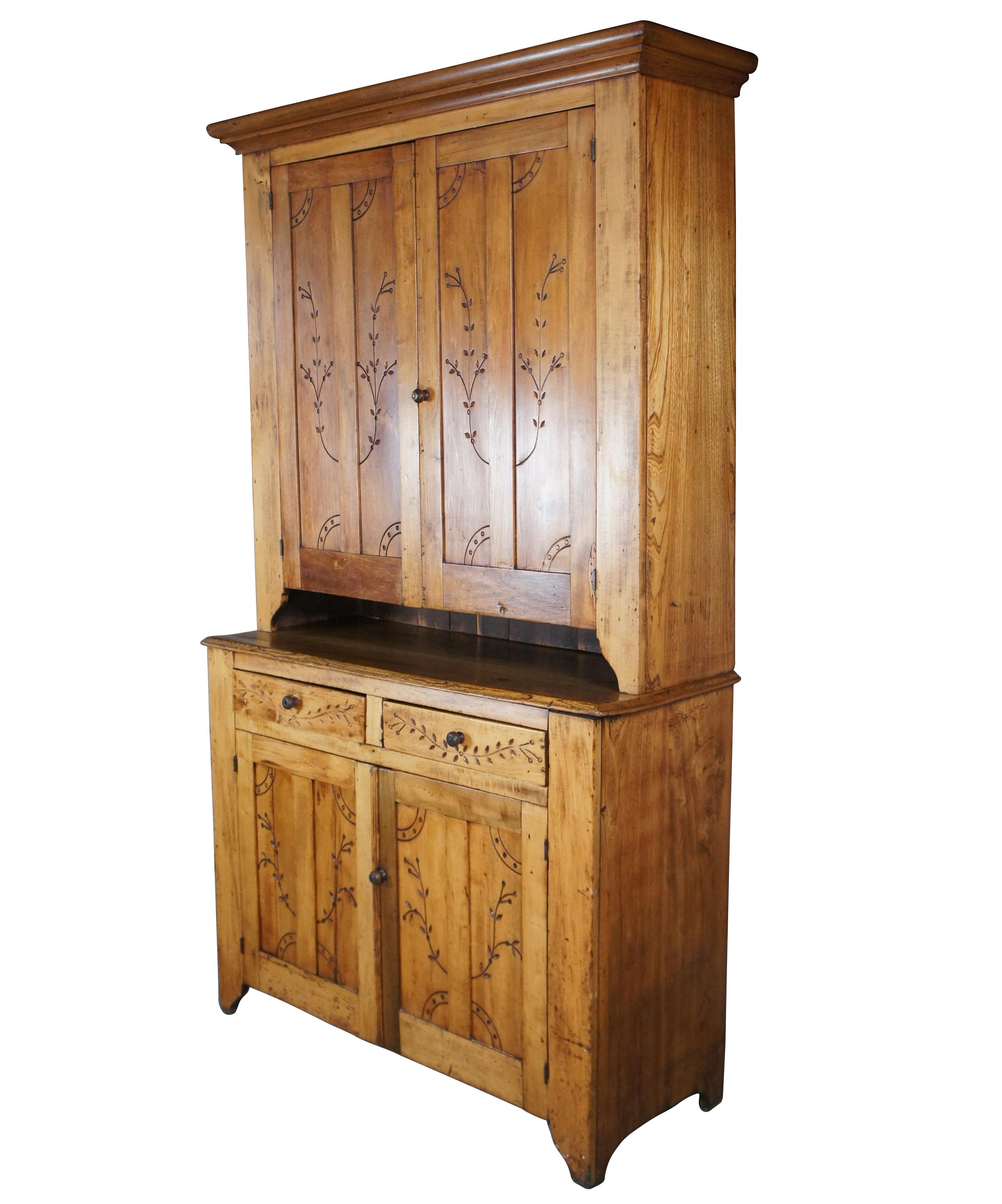 American Classical Primitive Antique Early American Style Oak Blind Door Stepback Cupboard Cabinet